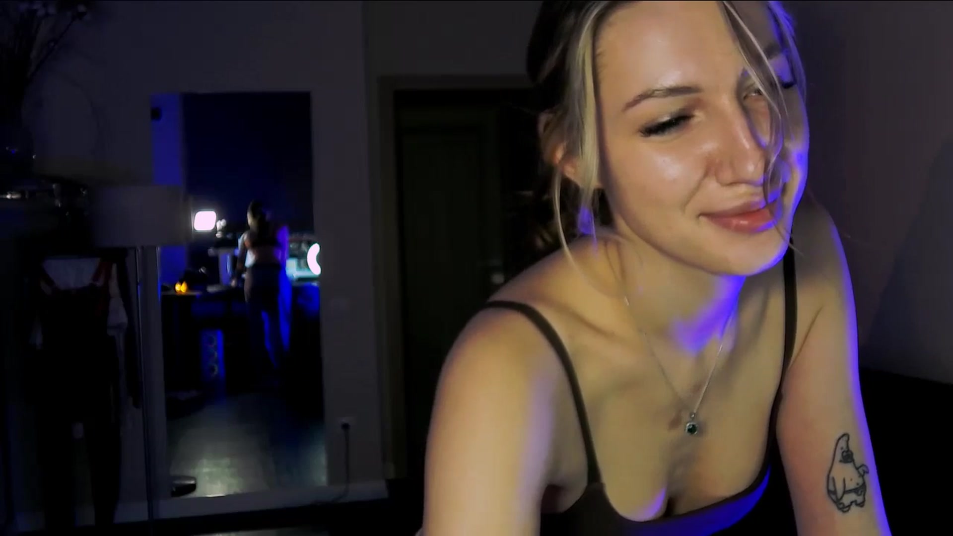 Gallery image thumbnail from LovelyGin's myfreecams stream on, 10/21/2025, 19:04 image 5 of 20