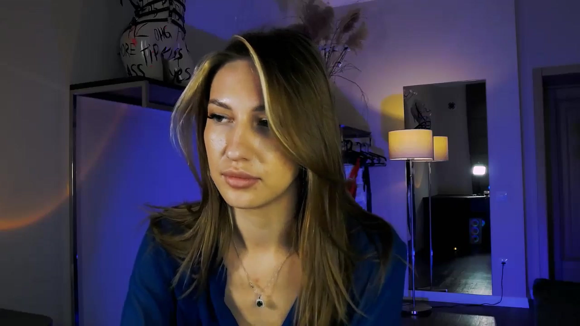 Gallery image thumbnail from LovelyGin's myfreecams stream on, 10/23/2025, 13:52 image 15 of 20