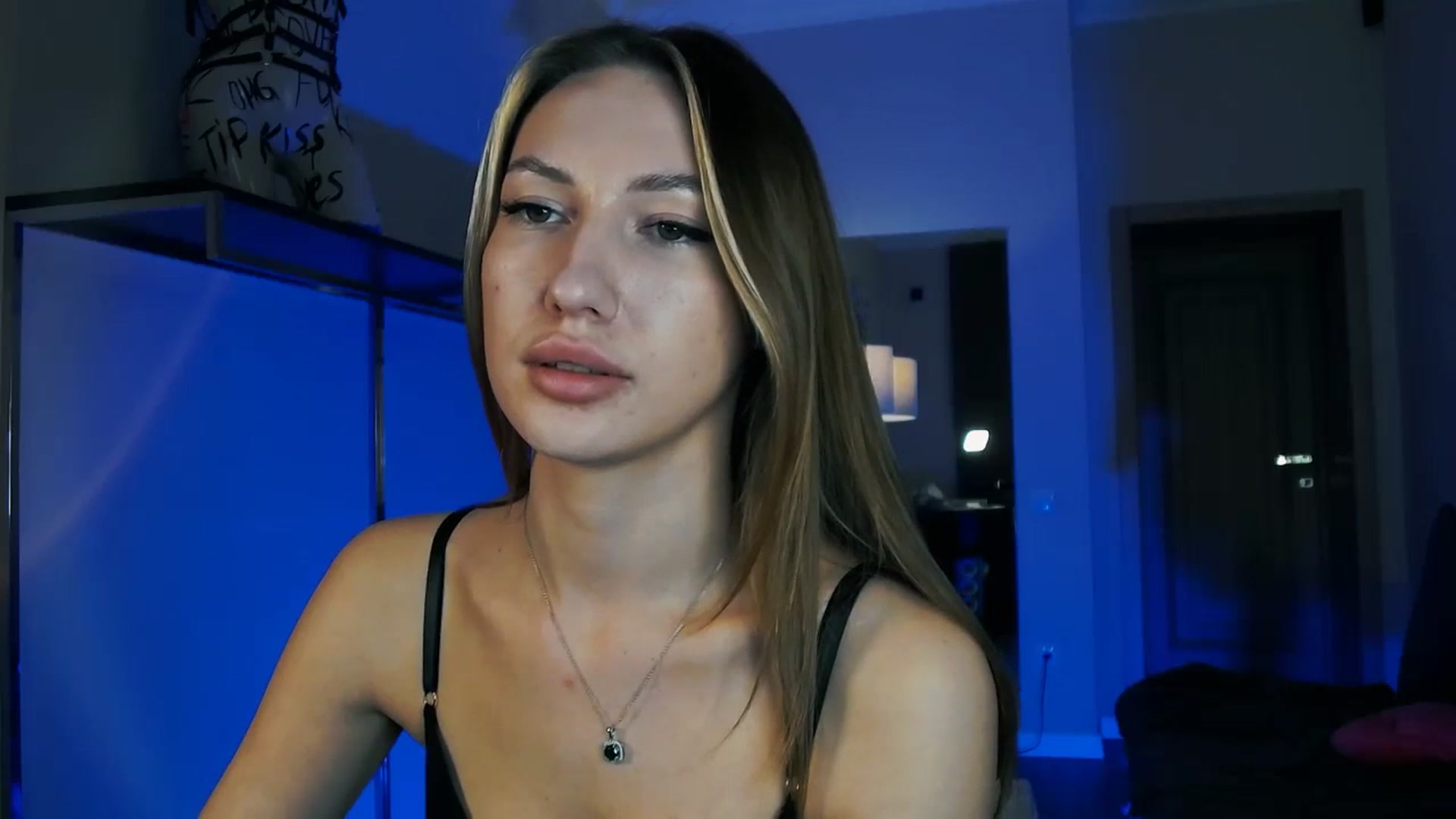 Gallery image thumbnail from LovelyGin's myfreecams stream on, 10/27/2025, 16:56 image 6 of 20