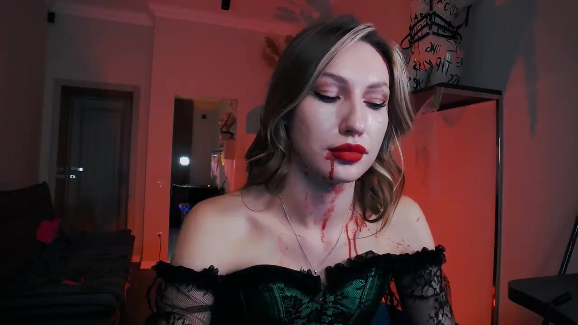Gallery image thumbnail from LovelyGin's myfreecams stream on, 10/31/2025, 20:06 image 9 of 20