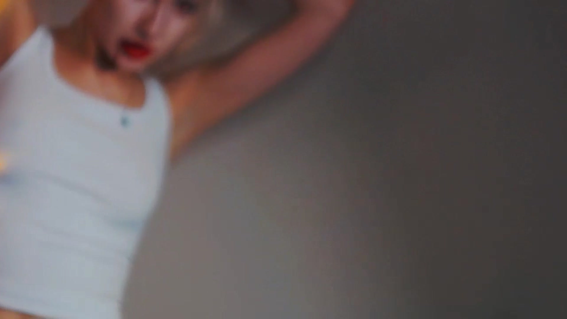 Gallery image thumbnail from LovelyGin's myfreecams stream on, 10/31/2025, 20:06 image 17 of 20