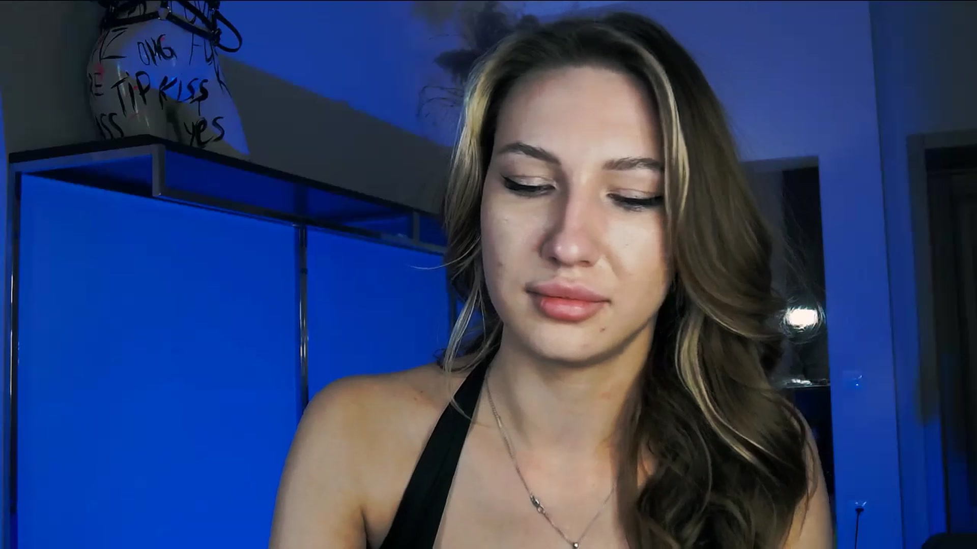 Gallery image thumbnail from LovelyGin's myfreecams stream on, 11/05/2025, 17:09 image 19 of 20