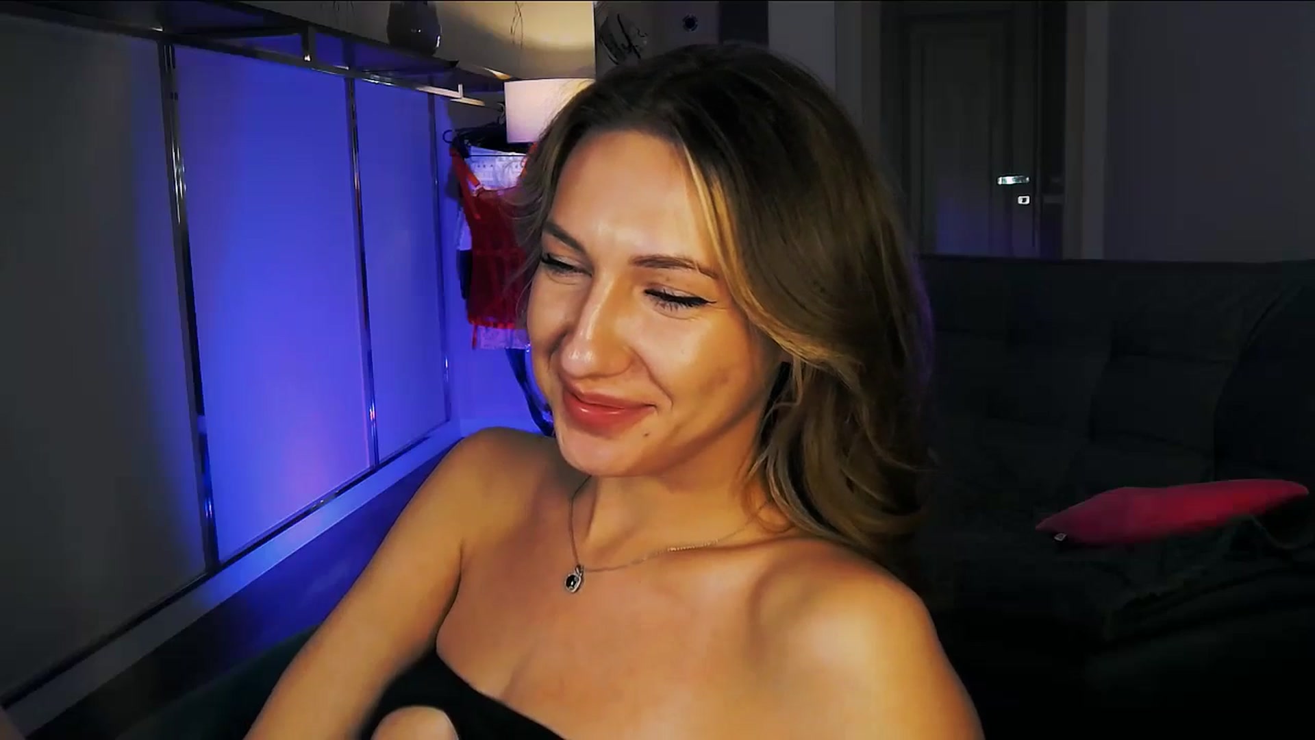 Gallery image thumbnail from LovelyGin's myfreecams stream on, 11/07/2025, 16:16 image 20 of 20