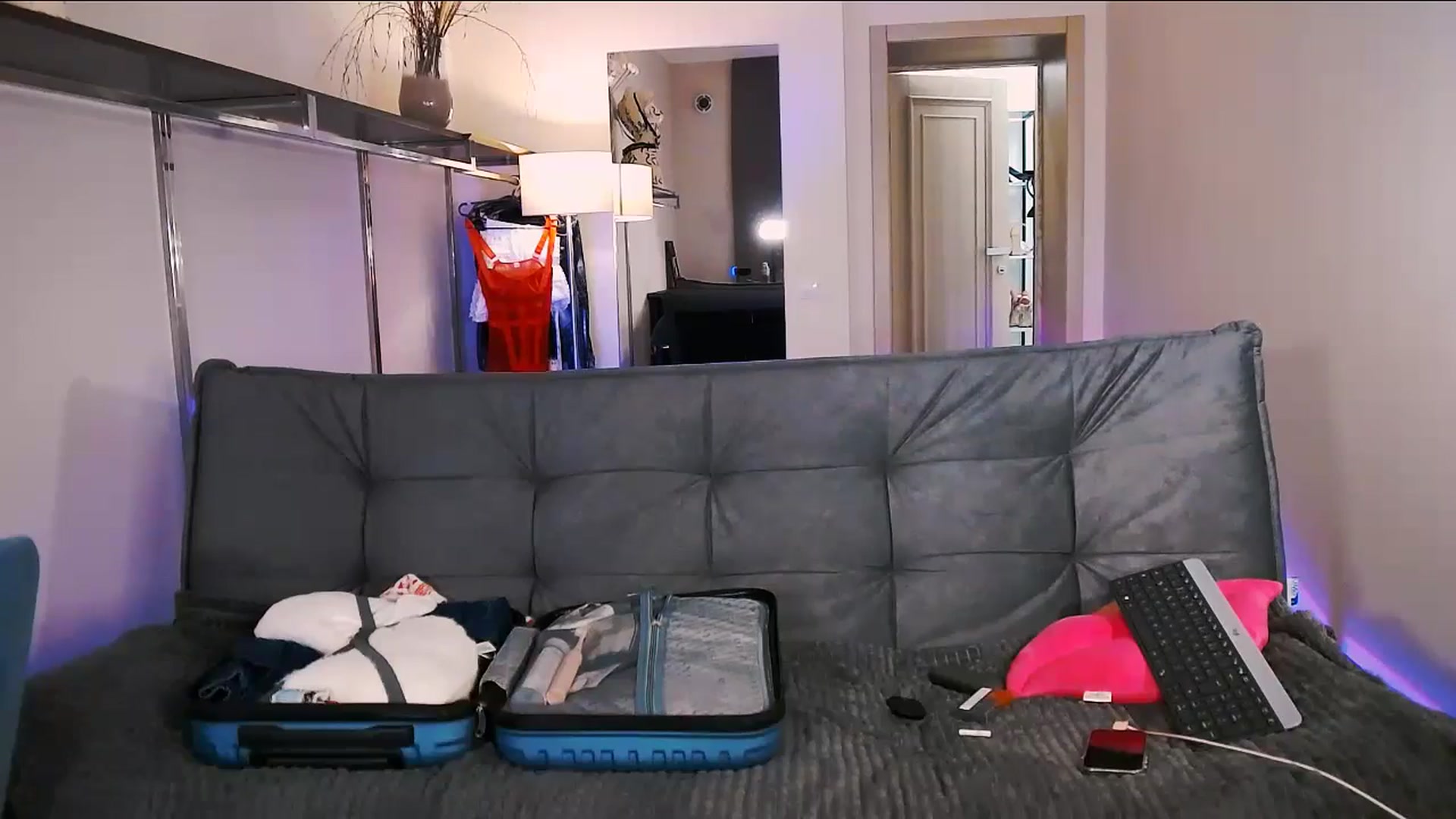 Gallery image thumbnail from LovelyGin's myfreecams stream on, 11/07/2025, 18:04 image 8 of 20