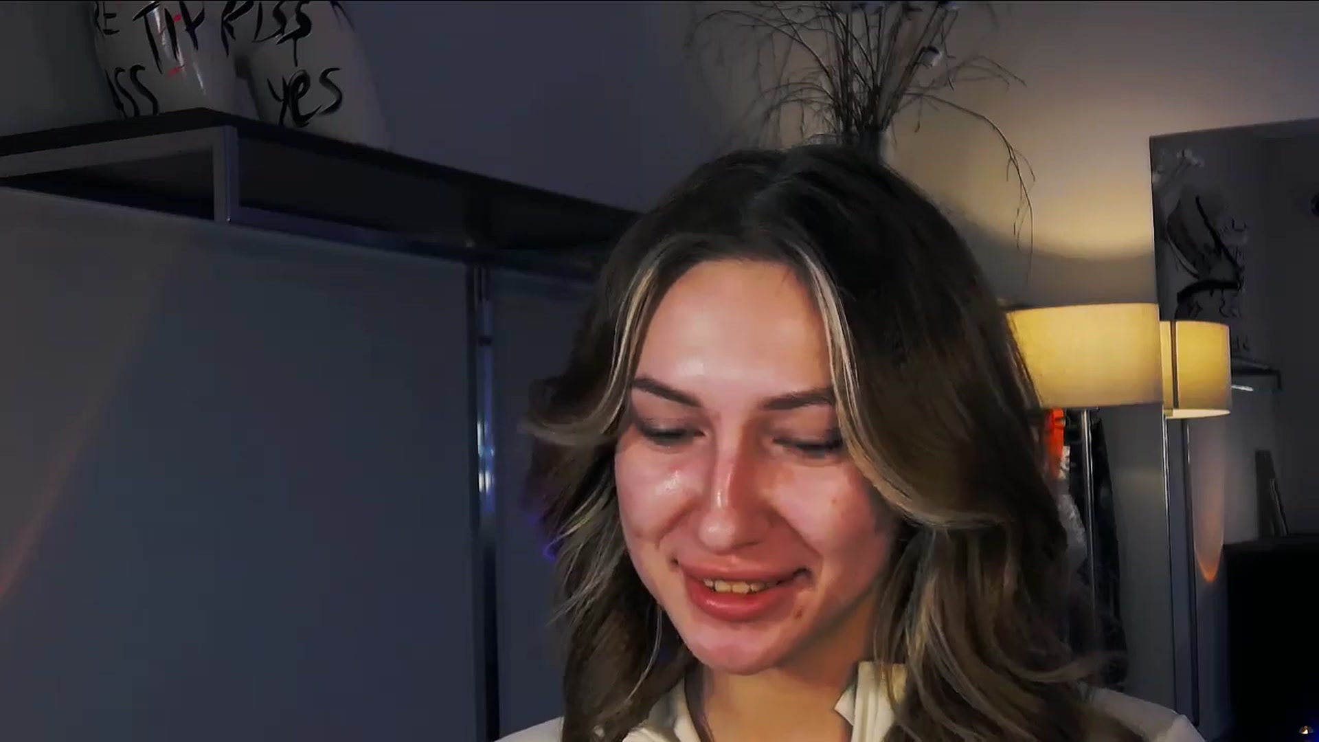 Gallery image thumbnail from LovelyGin's myfreecams stream on, 11/07/2025, 18:04 image 20 of 20