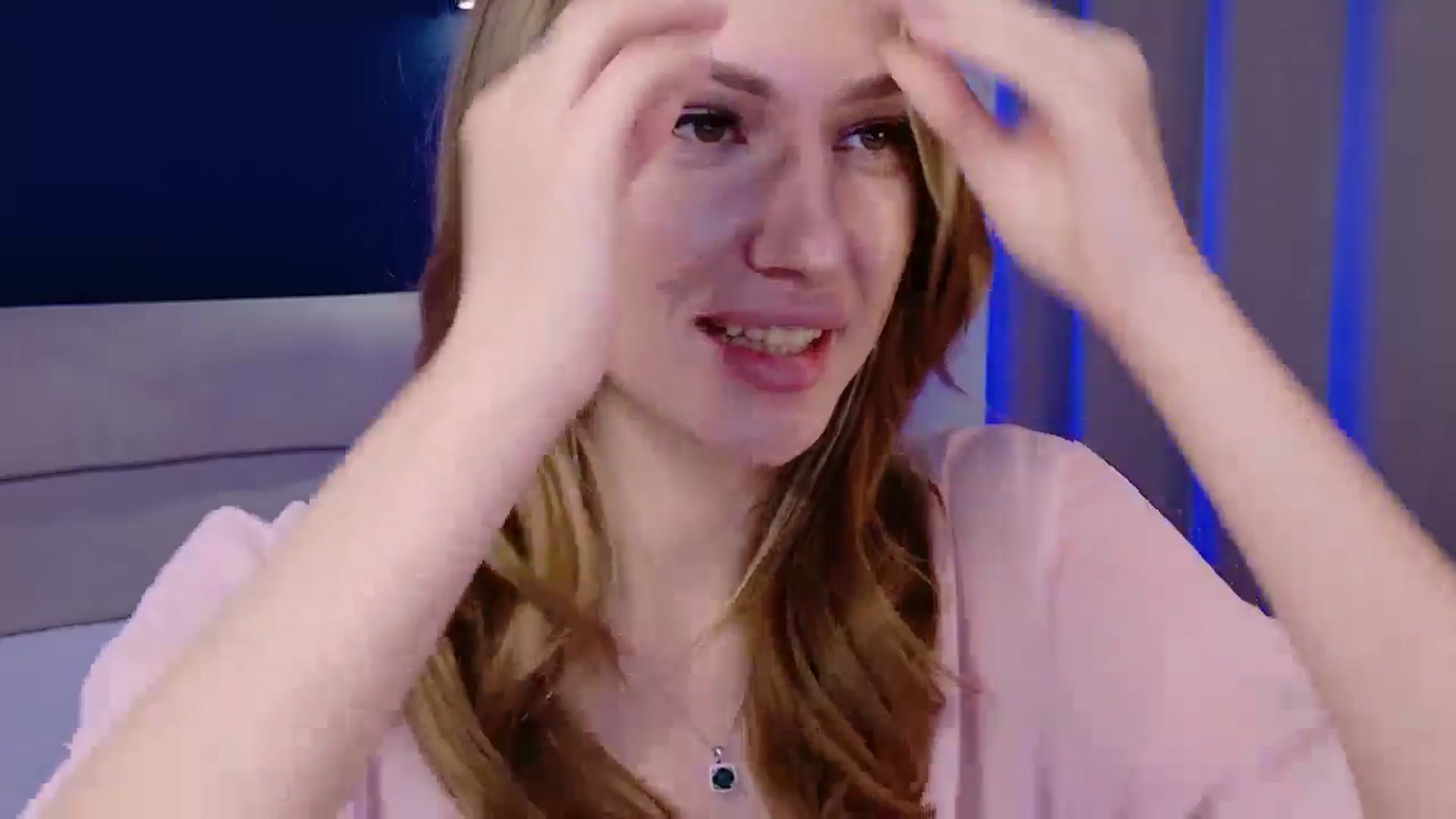 Gallery image thumbnail from LovelyGin's myfreecams stream on, 11/10/2025, 16:04 image 6 of 20