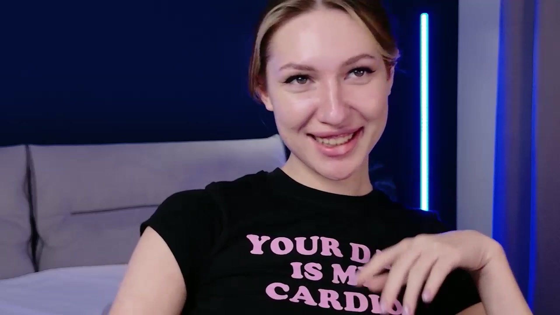 Gallery image thumbnail from LovelyGin's myfreecams stream on, 11/10/2025, 17:26 image 11 of 20