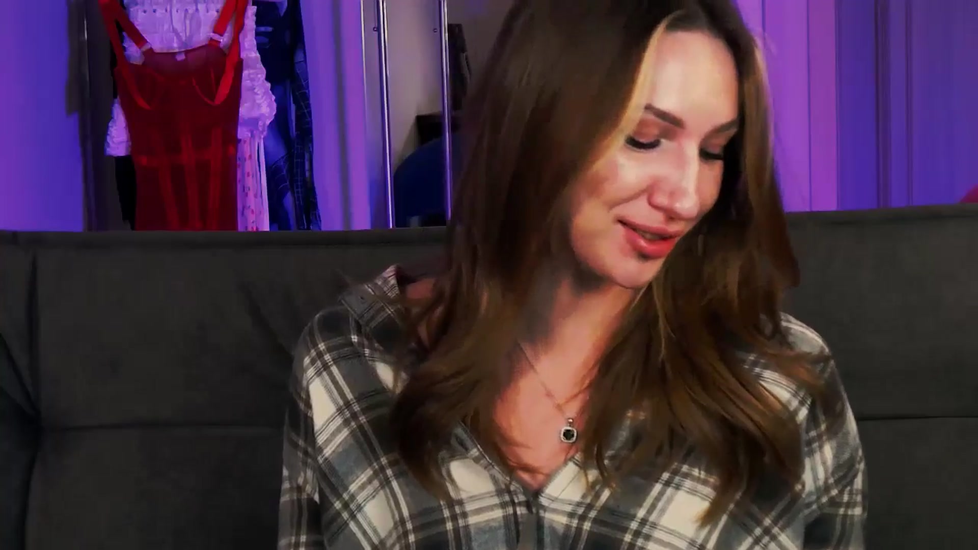 Gallery image thumbnail from LovelyGin's myfreecams stream on, 11/11/2025, 18:57 image 18 of 20