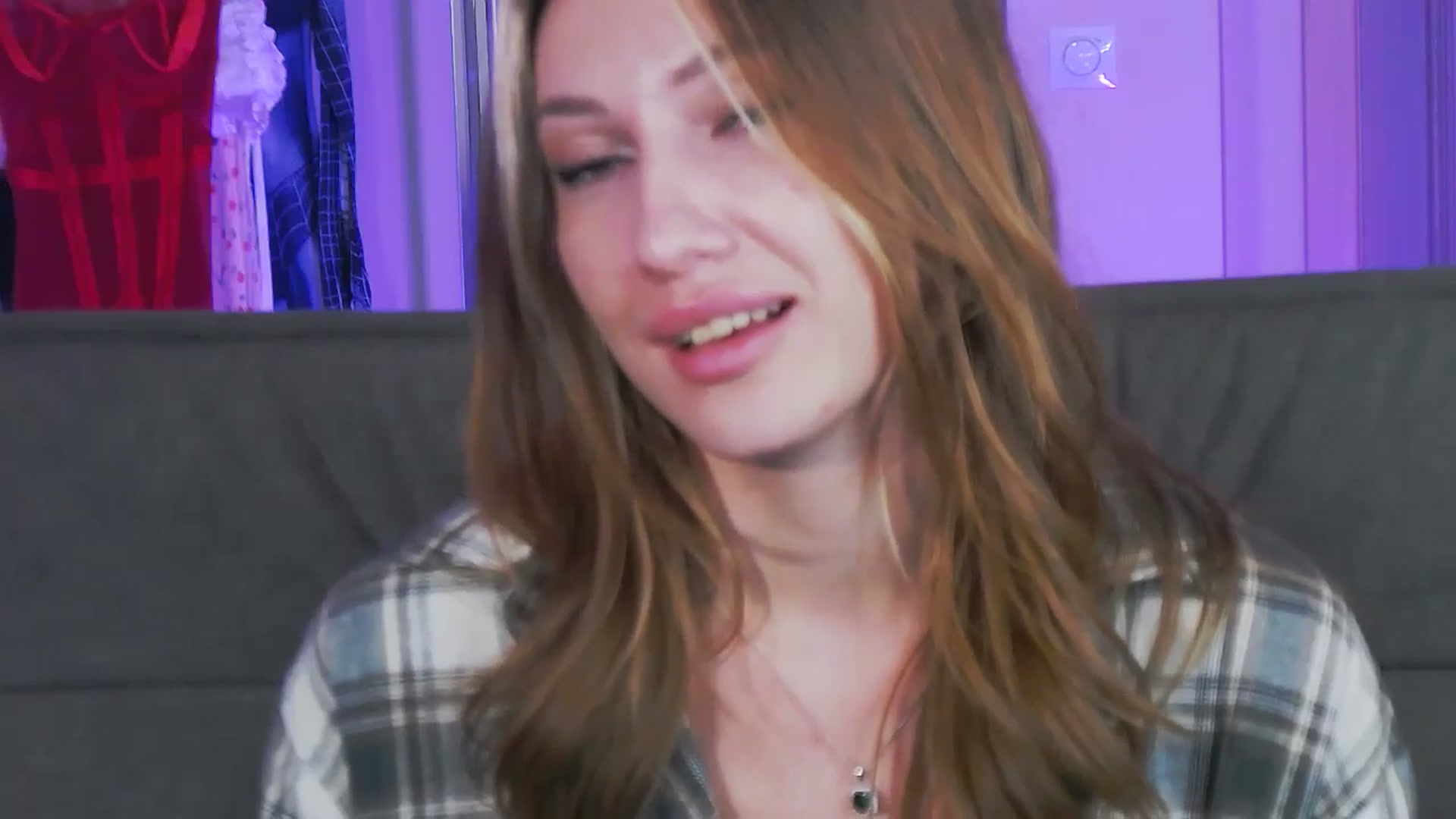 Gallery image thumbnail from LovelyGin's myfreecams stream on, 11/11/2025, 20:02 image 5 of 20