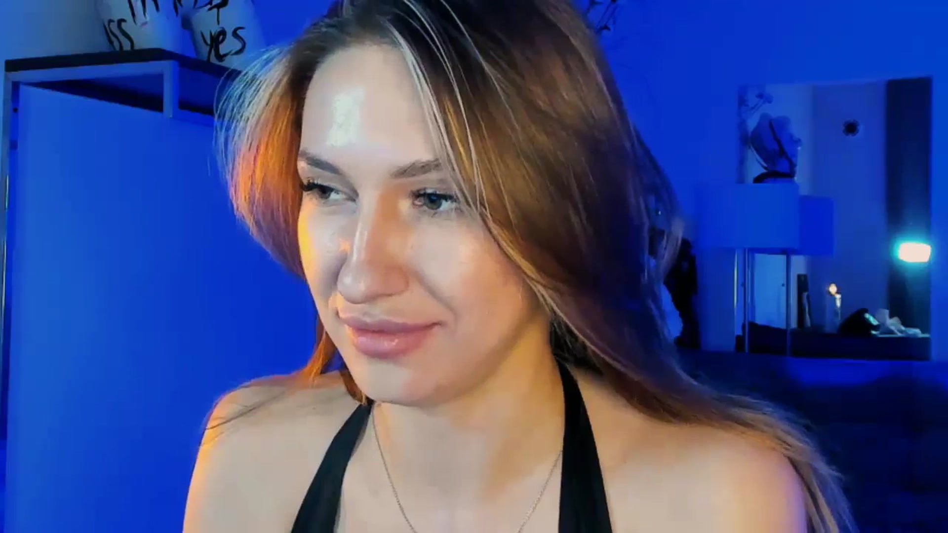 Gallery image thumbnail from LovelyGin's myfreecams stream on, 11/14/2025, 20:22 image 2 of 20