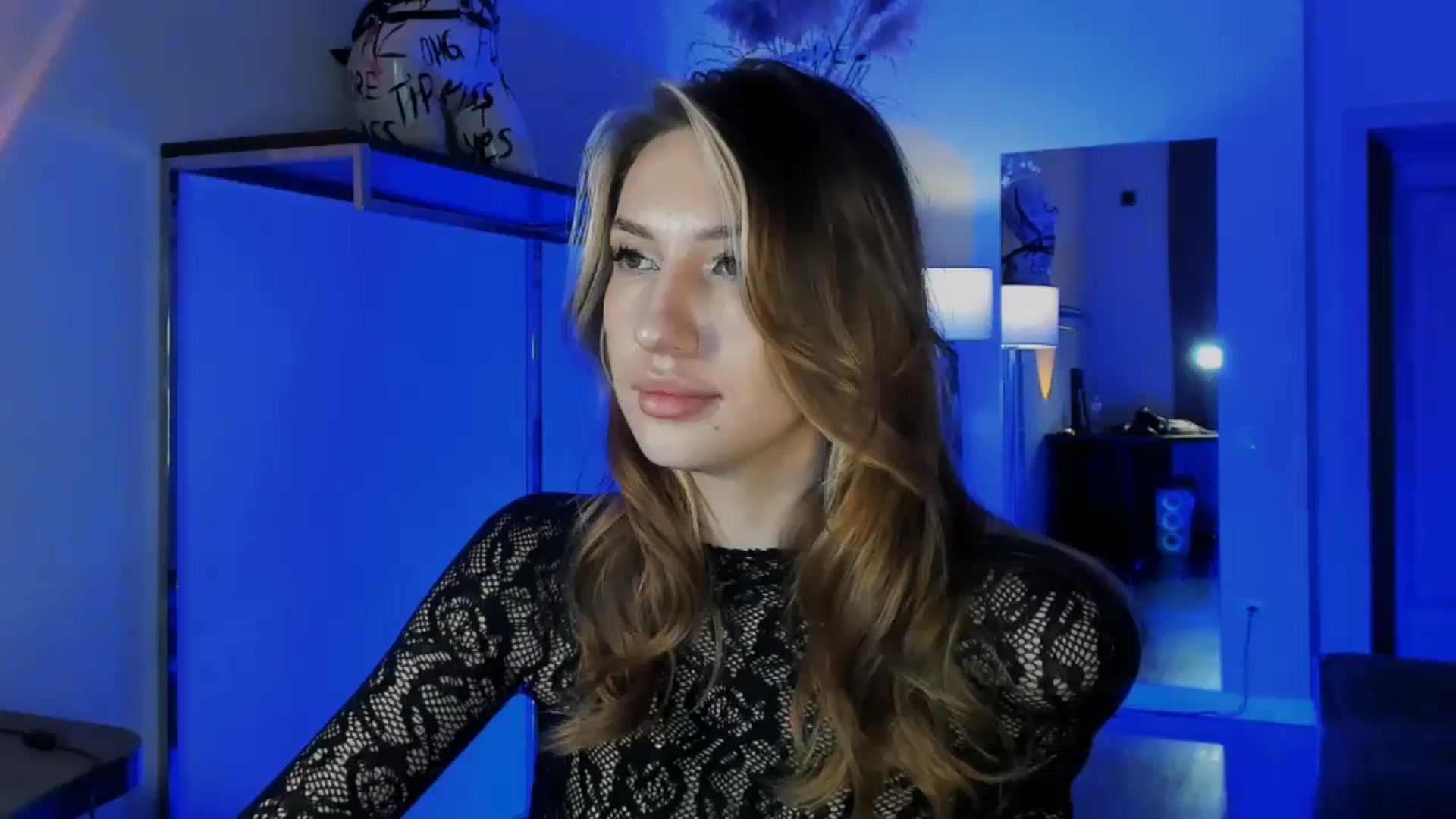 Gallery image thumbnail from LovelyGin's myfreecams stream on, 11/20/2025, 17:13 image 6 of 20