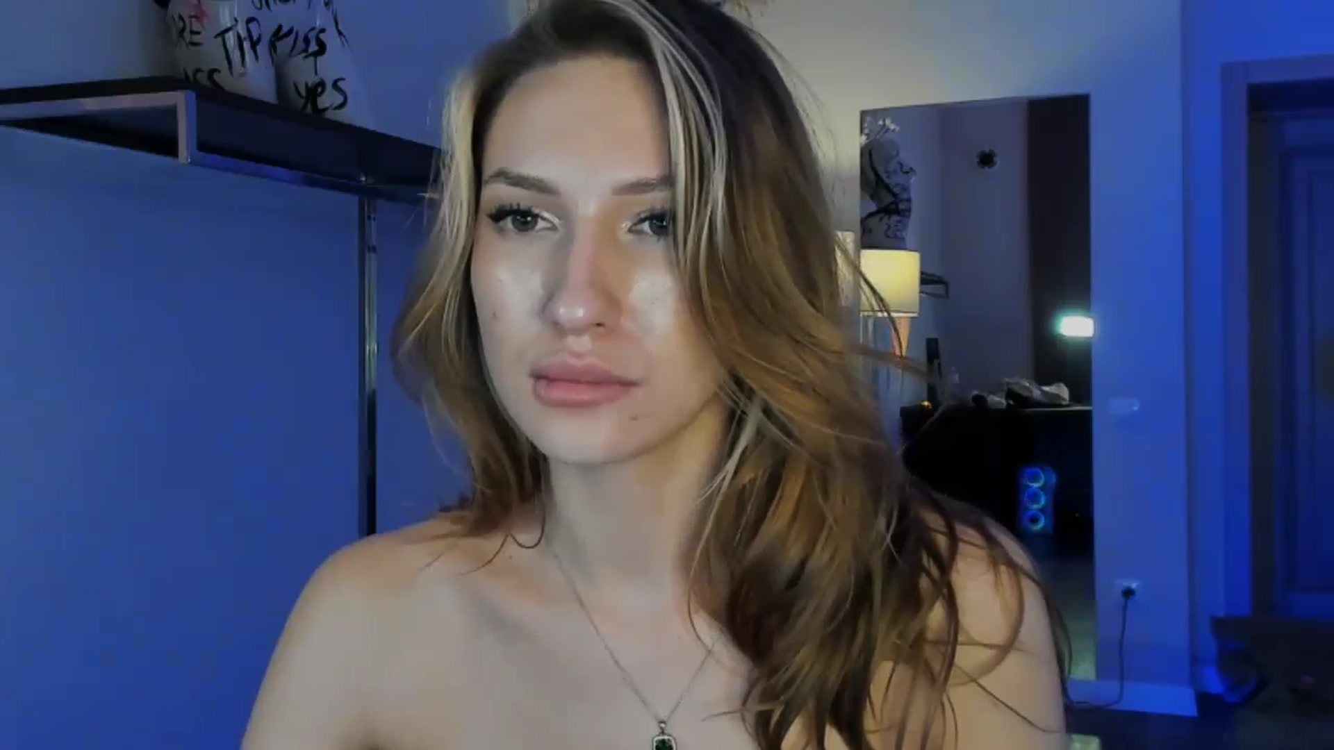 Gallery image thumbnail from LovelyGin's myfreecams stream on, 11/20/2025, 20:05 image 7 of 20