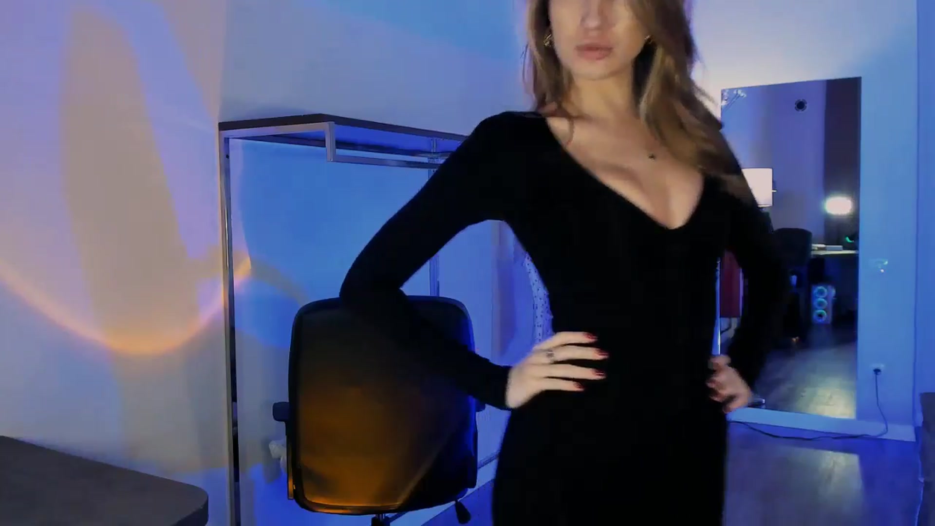 Gallery image thumbnail from LovelyGin's myfreecams stream on, 11/28/2025, 15:47 image 18 of 20