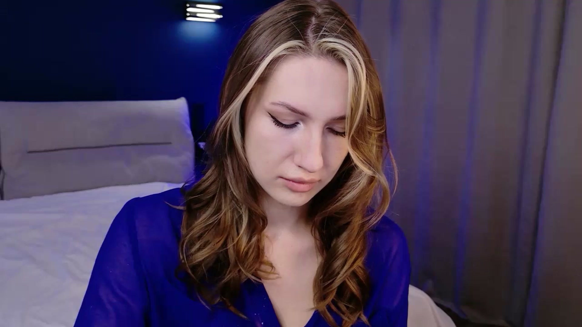 Gallery image thumbnail from LovelyGin's myfreecams stream on, 12/04/2025, 15:53 image 4 of 20