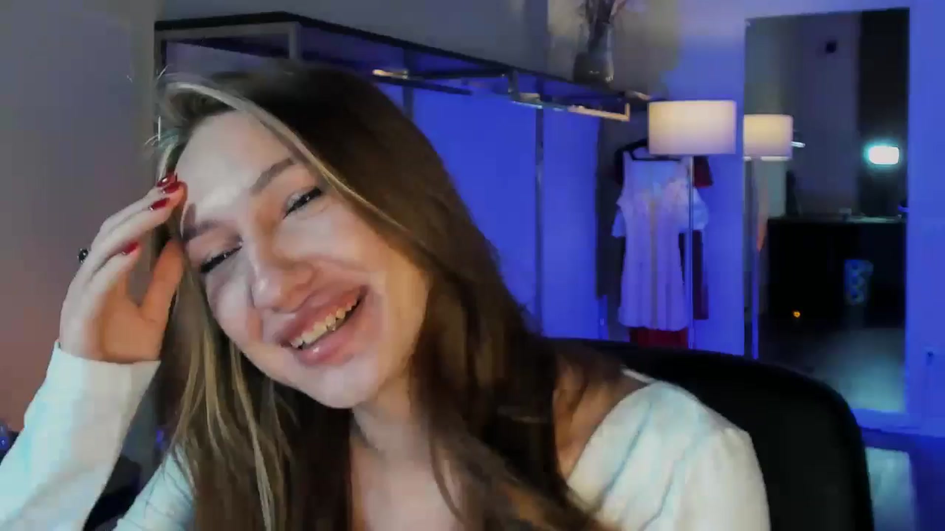 Gallery image thumbnail from LovelyGin's myfreecams stream on, 12/05/2025, 16:14 image 1 of 20