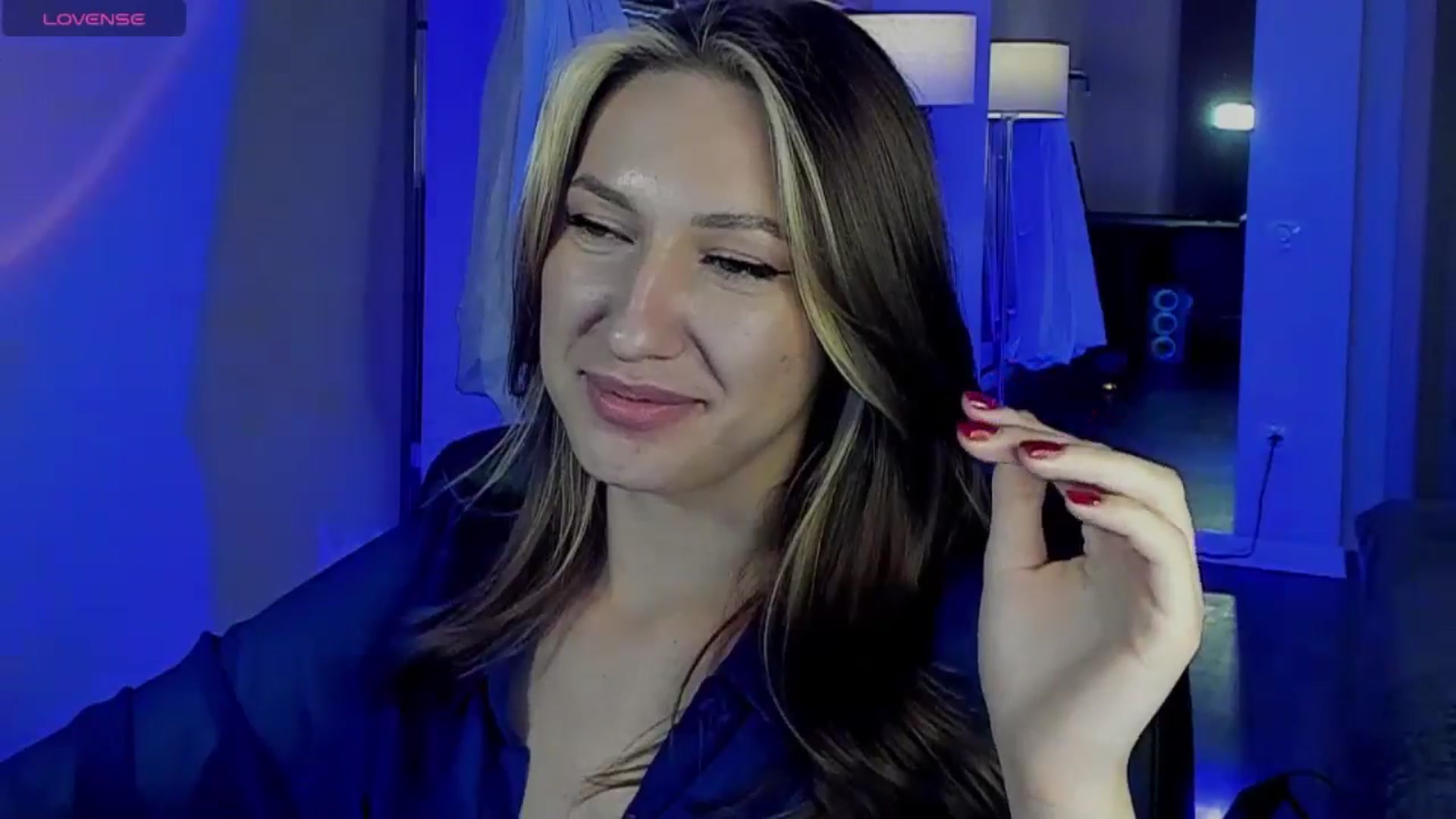 Gallery image thumbnail from LovelyGin's myfreecams stream on, 12/05/2025, 19:18 image 9 of 20