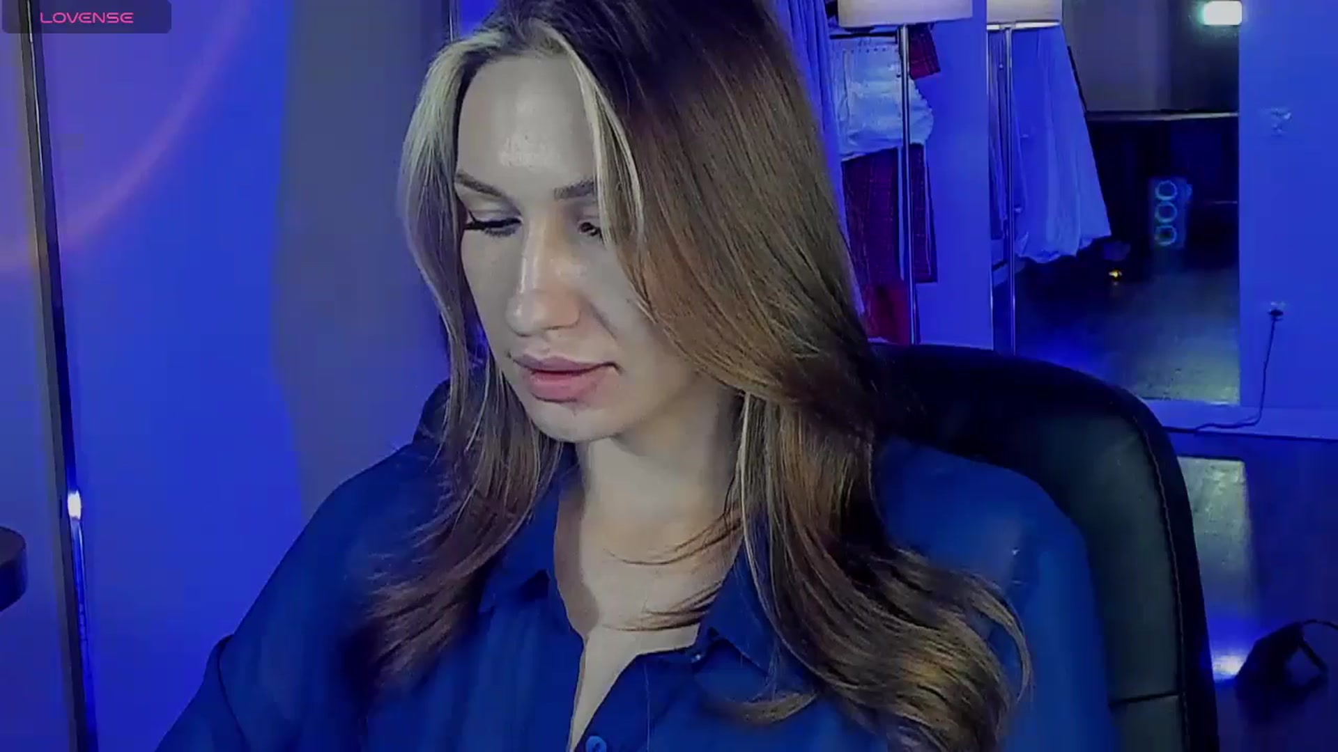 Gallery image thumbnail from LovelyGin's myfreecams stream on, 12/05/2025, 19:18 image 20 of 20