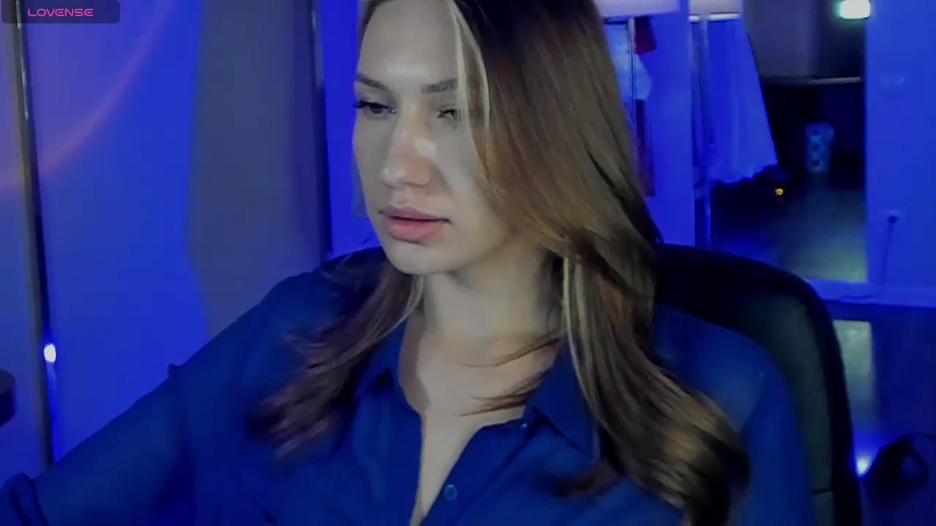 Gallery image thumbnail from LovelyGin's myfreecams stream on, 12/05/2025, 19:18 image 19 of 20