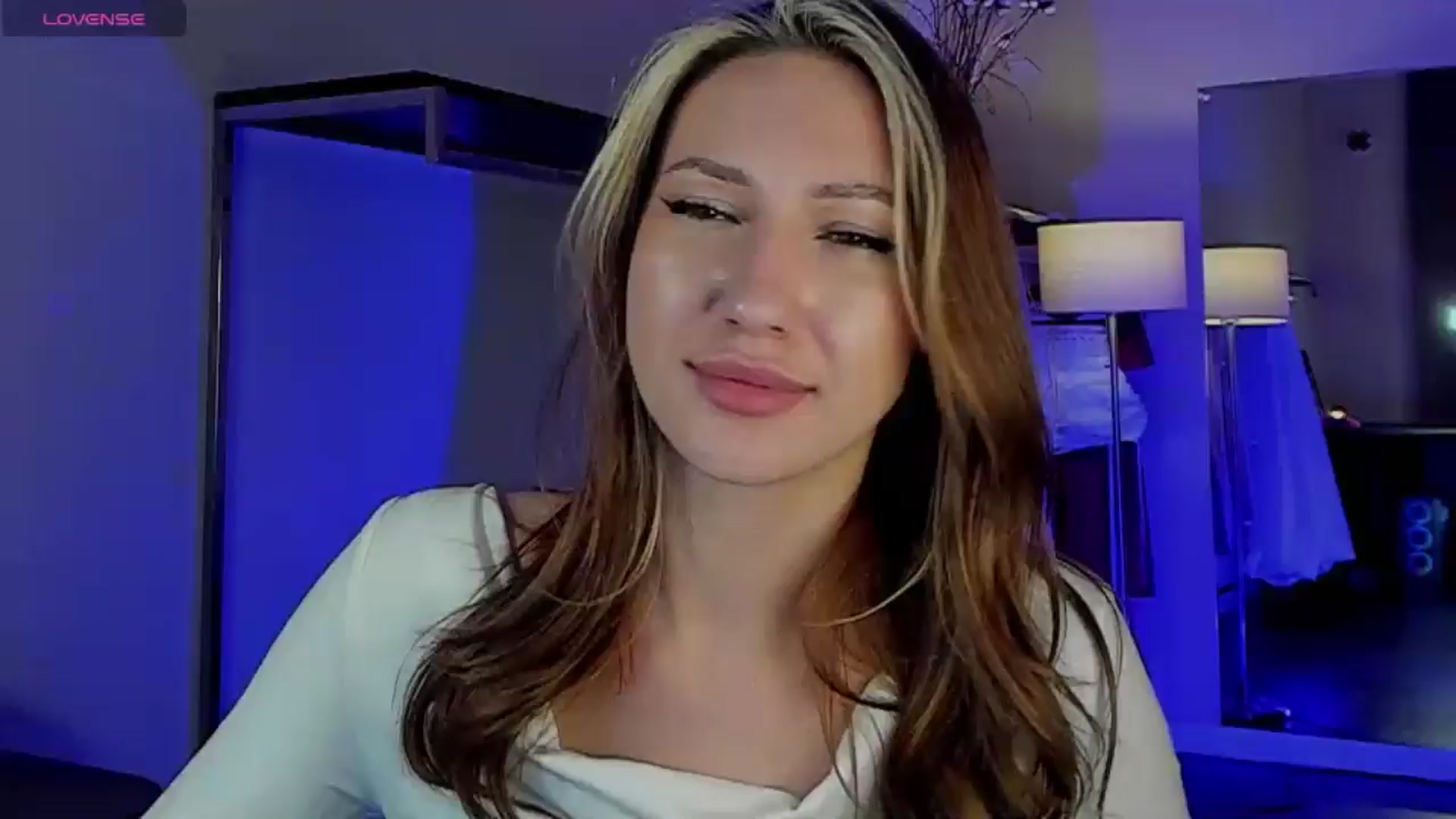 Gallery image thumbnail from LovelyGin's myfreecams stream on, 12/05/2025, 20:26 image 1 of 20