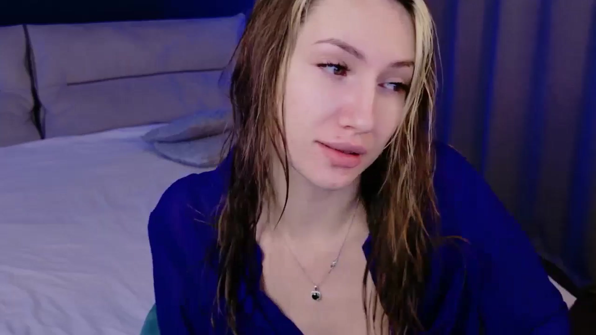 Gallery image thumbnail from LovelyGin's myfreecams stream on, 12/17/2025, 15:52 image 2 of 20