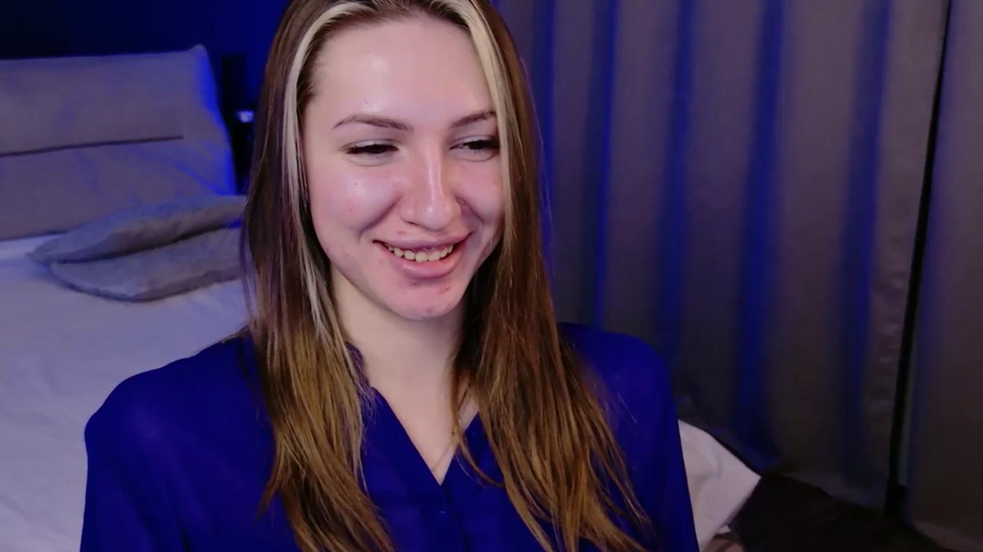 Gallery image thumbnail from LovelyGin's myfreecams stream on, 12/17/2025, 15:52 image 13 of 20