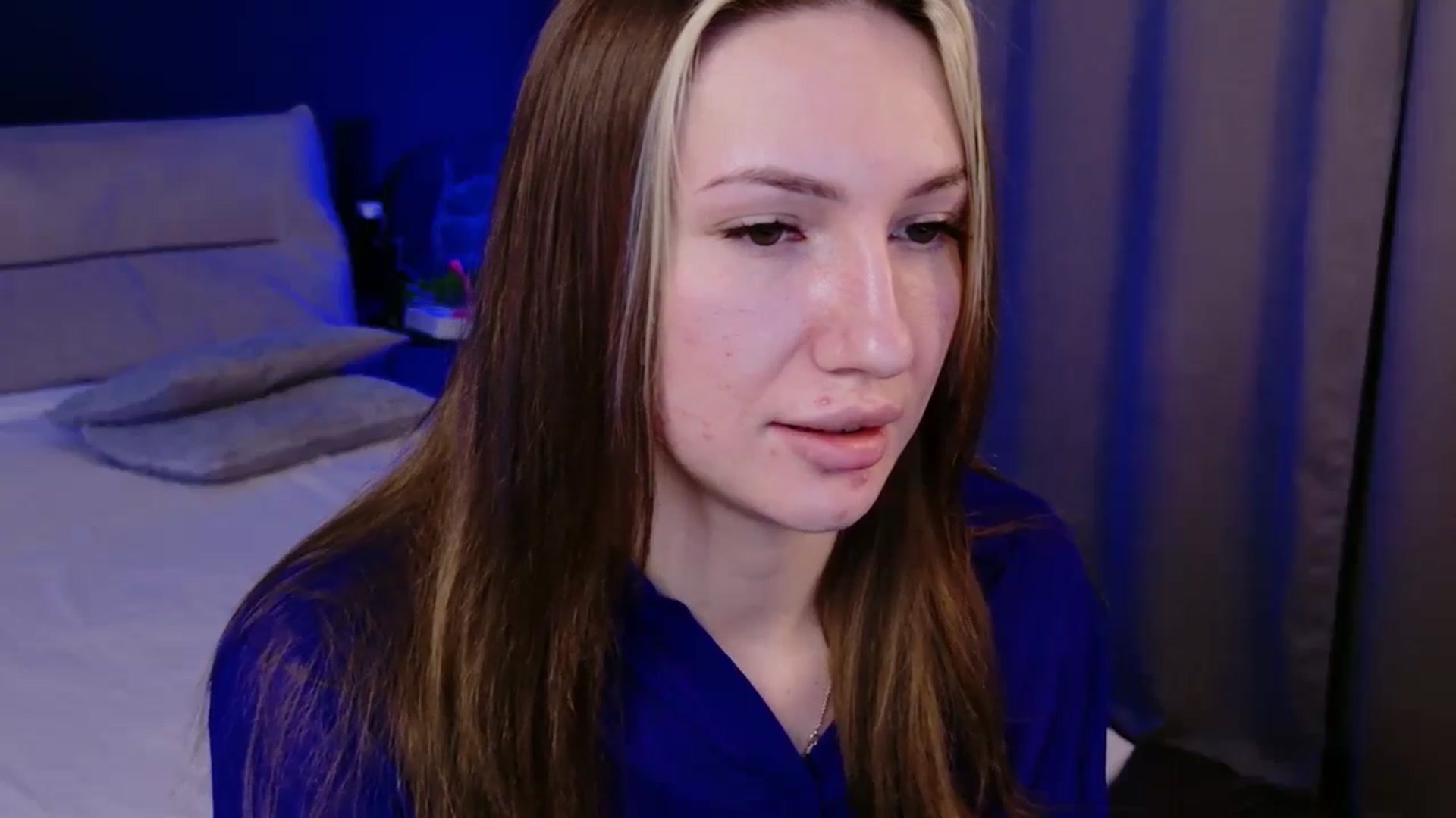 Gallery image thumbnail from LovelyGin's myfreecams stream on, 12/17/2025, 15:52 image 17 of 20