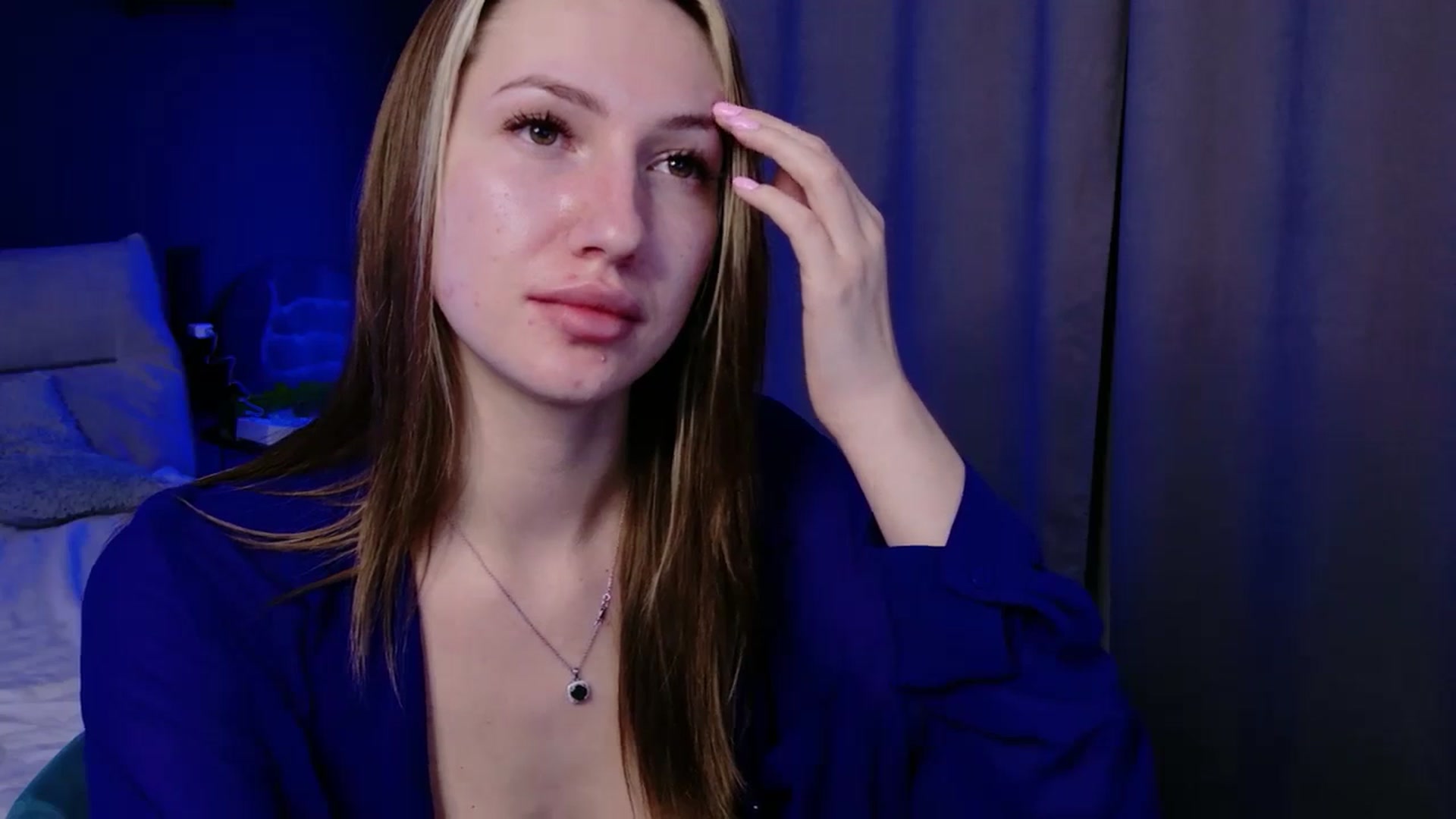 Gallery image thumbnail from LovelyGin's myfreecams stream on, 12/17/2025, 17:48 image 16 of 20