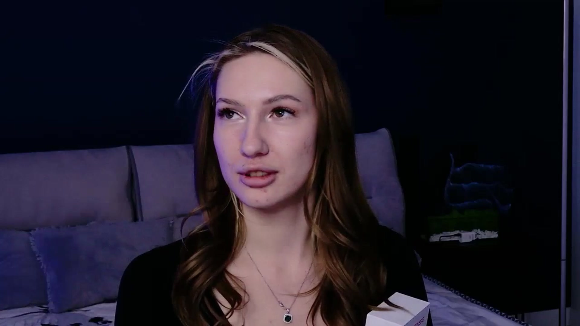 Gallery image thumbnail from LovelyGin's myfreecams stream on, 12/19/2025, 20:37 image 13 of 20