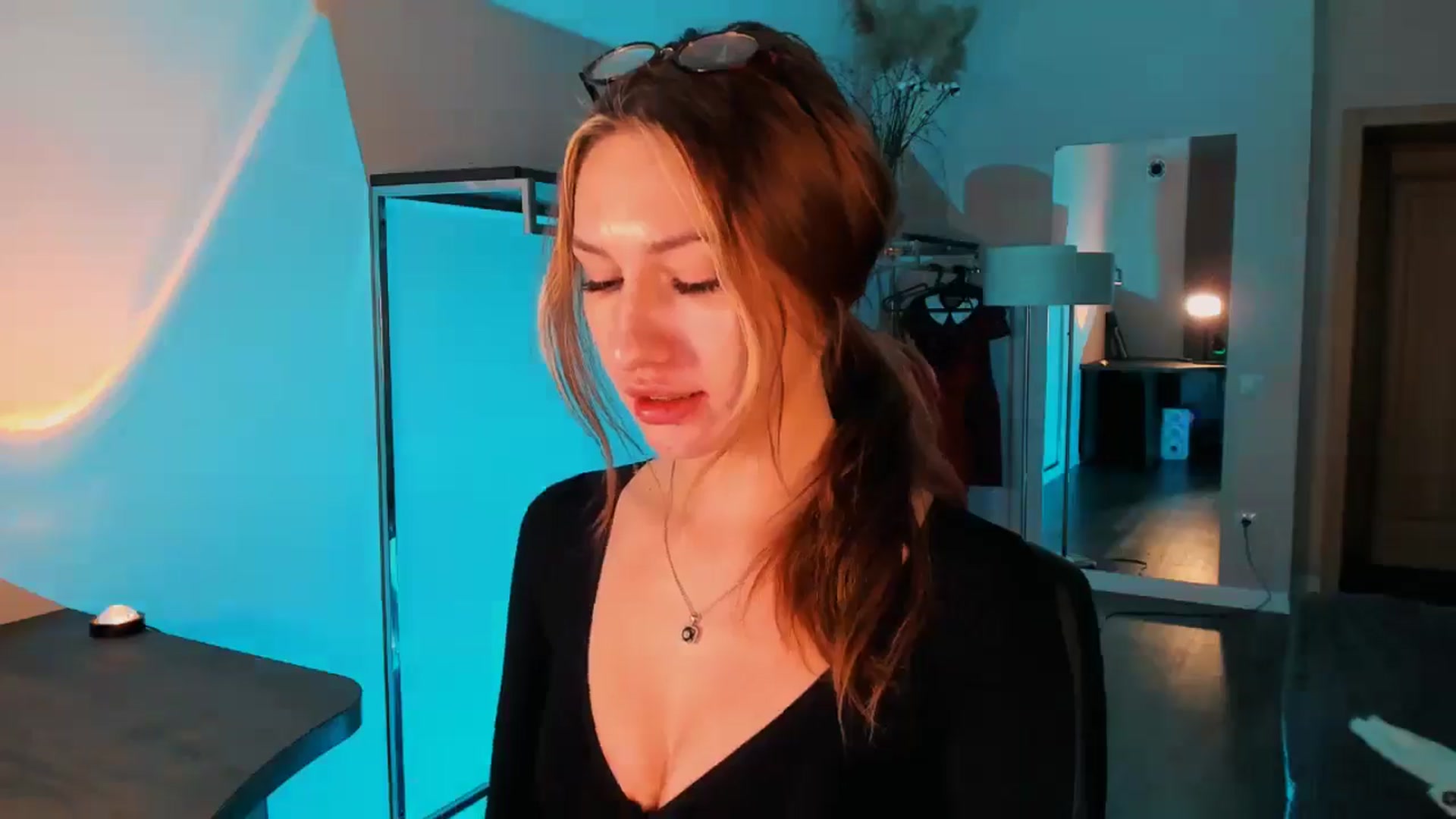 Gallery image thumbnail from LovelyGin's myfreecams stream on, 12/26/2025, 13:58 image 10 of 20