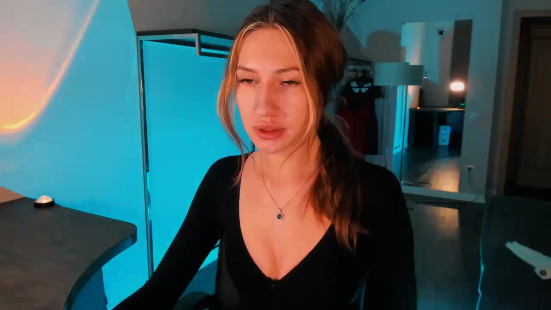 Gallery image thumbnail from LovelyGin's myfreecams stream on, 12/26/2025, 13:58 image 19 of 20