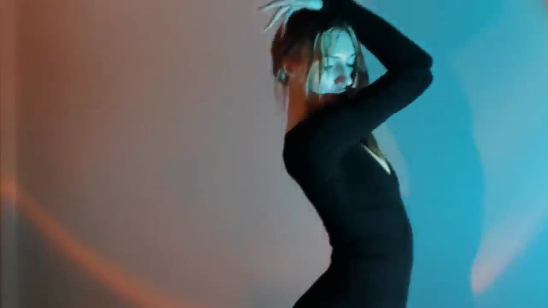 Gallery image thumbnail from LovelyGin's myfreecams stream on, 12/26/2025, 17:54 image 5 of 20