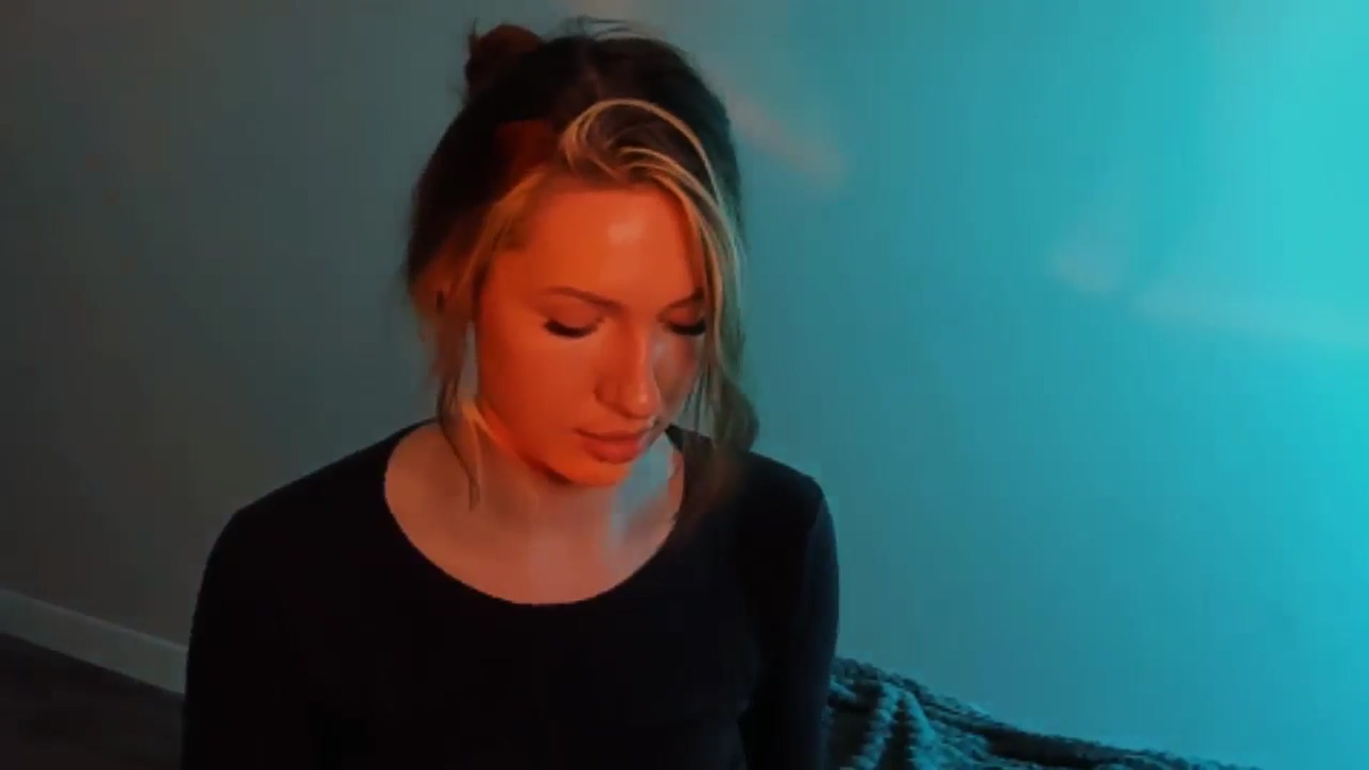 Gallery image thumbnail from LovelyGin's myfreecams stream on, 12/30/2025, 17:20 image 8 of 20