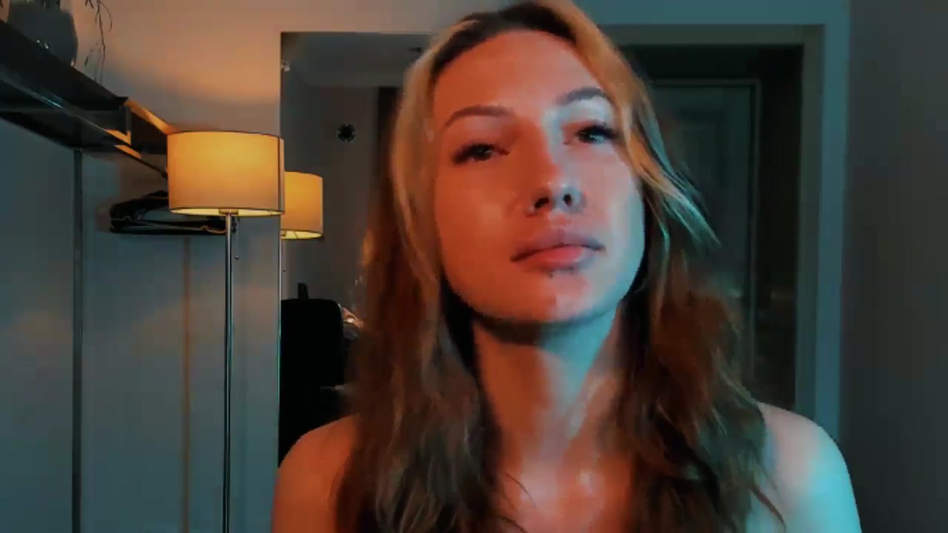 Gallery image thumbnail from LovelyGin's myfreecams stream on, 12/30/2025, 19:58 image 5 of 20