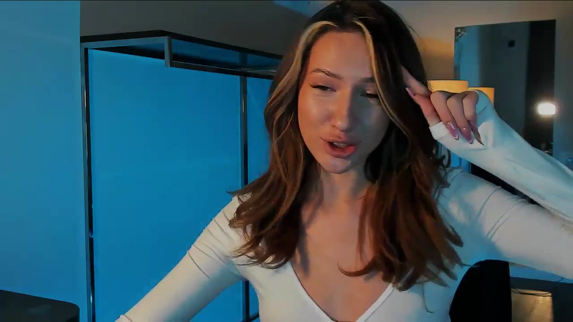 Gallery image thumbnail from LovelyGin's myfreecams stream on, 01/02/2026, 13:52 image 7 of 20