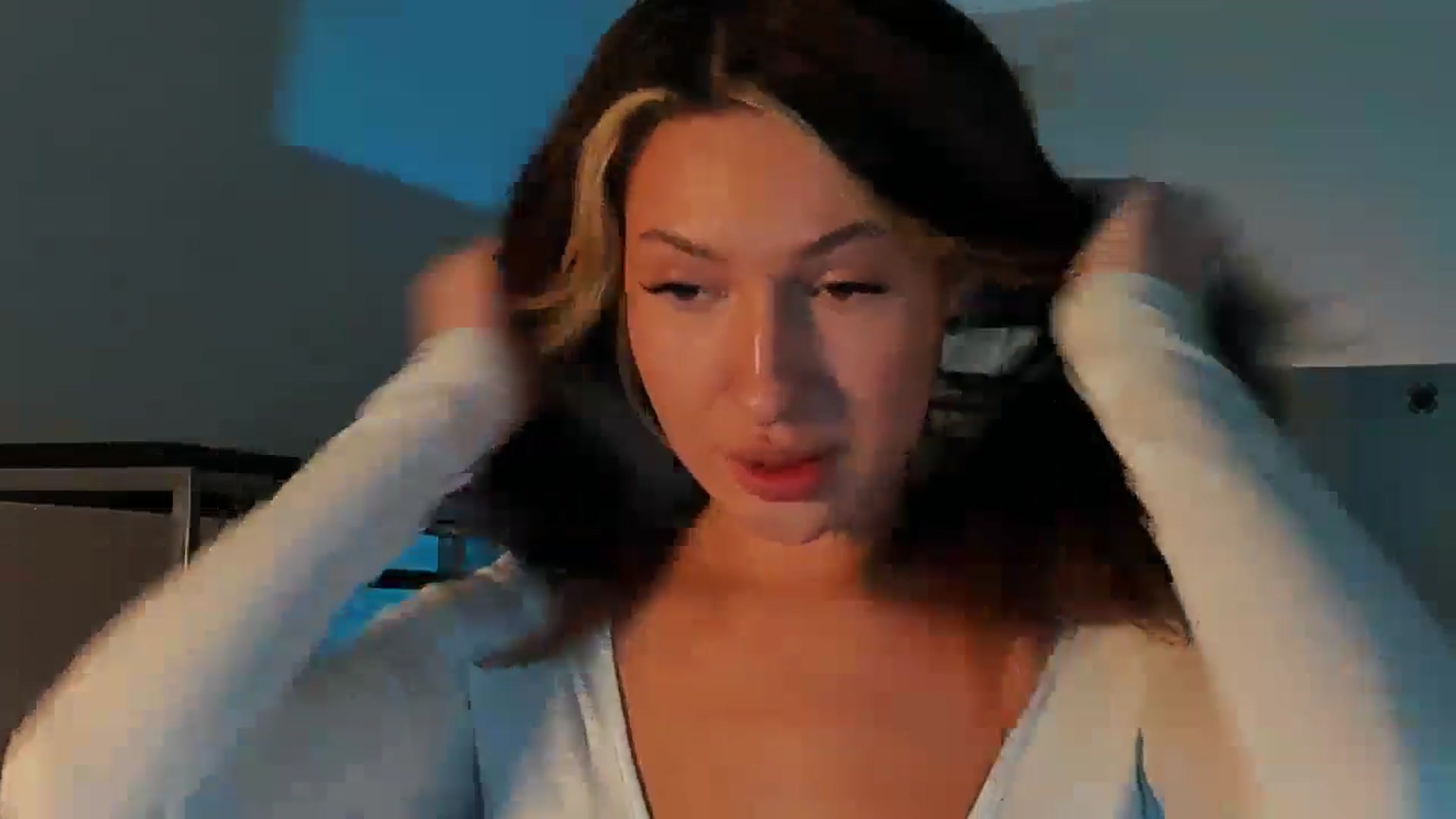 Gallery image thumbnail from LovelyGin's myfreecams stream on, 01/02/2026, 17:22 image 6 of 20
