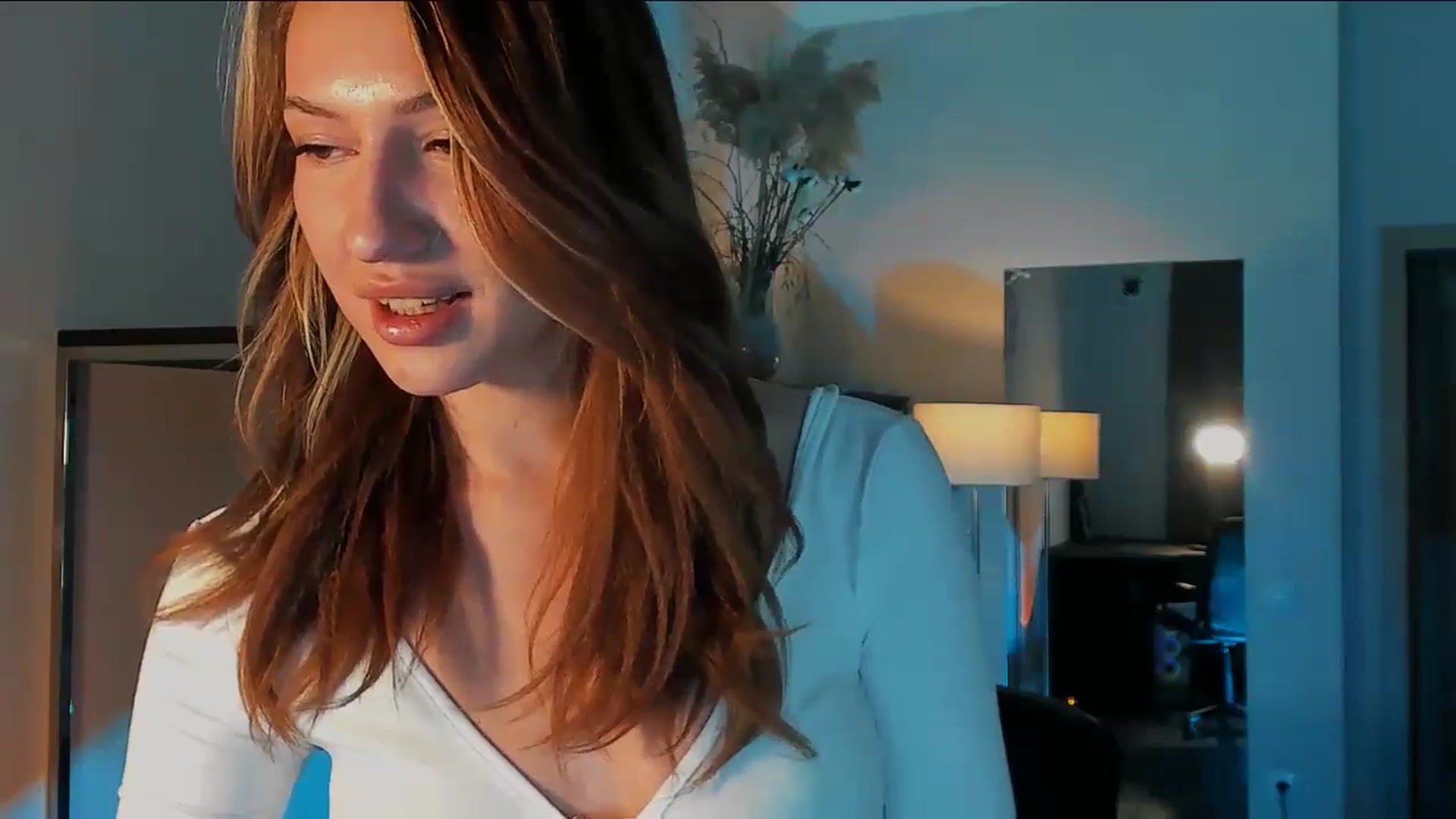 Gallery image thumbnail from LovelyGin's myfreecams stream on, 01/02/2026, 17:22 image 7 of 20