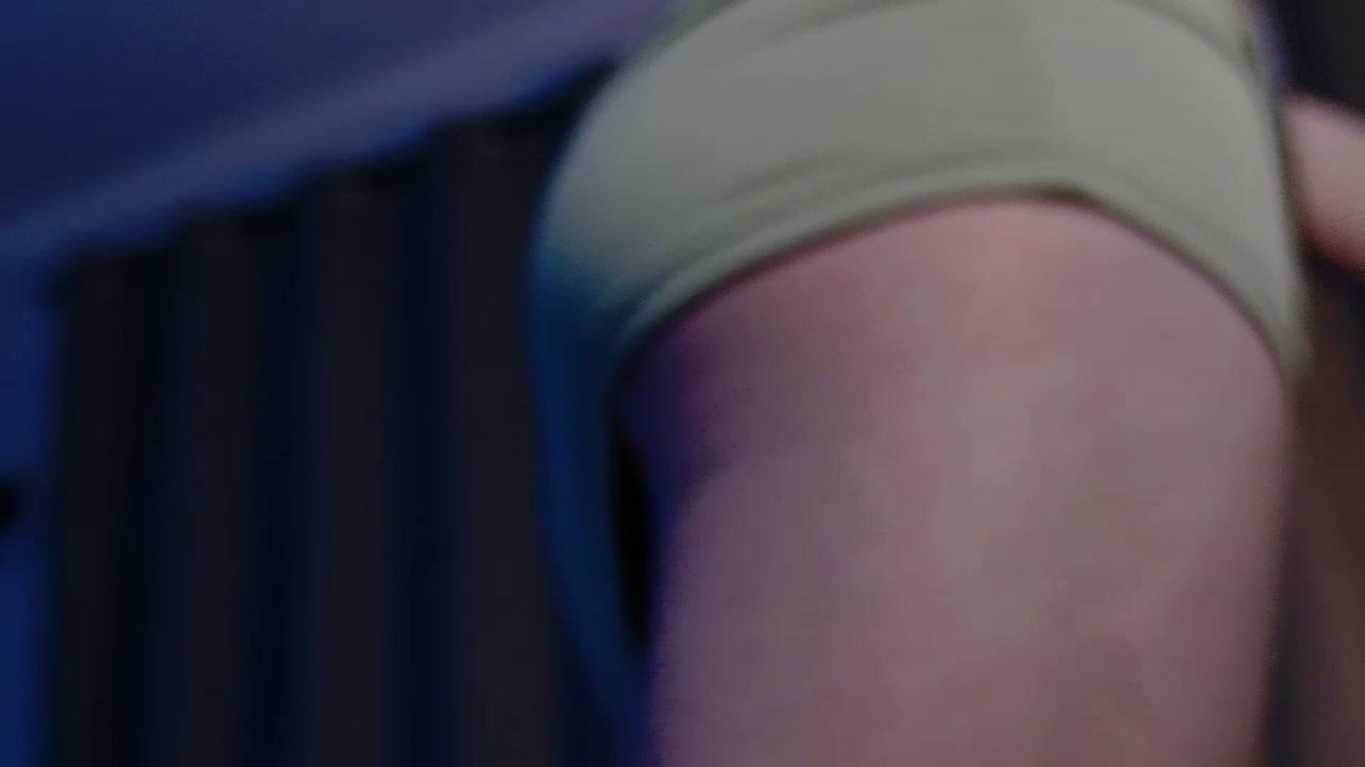 Gallery image thumbnail from LovelyGin's myfreecams stream on, 01/08/2026, 18:59 image 6 of 20