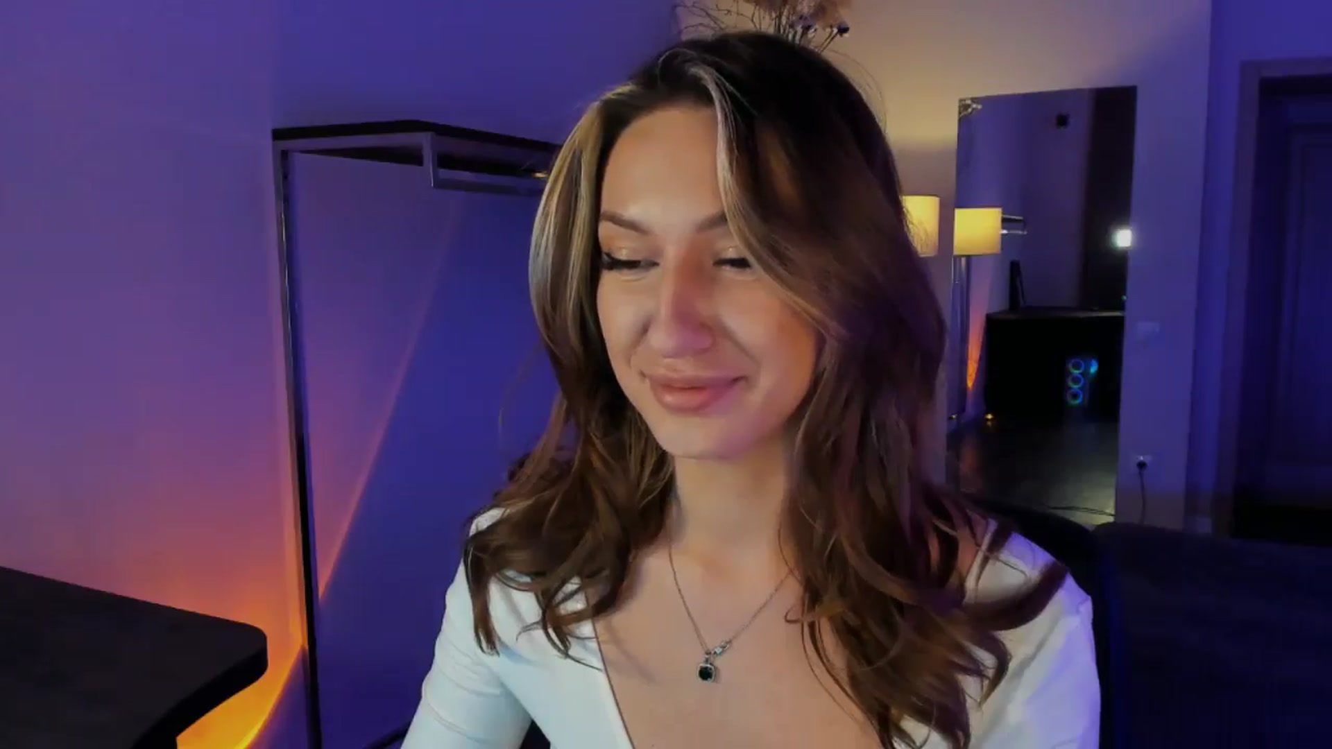 Gallery image thumbnail from LovelyGin's myfreecams stream on, 01/09/2026, 17:26 image 2 of 20
