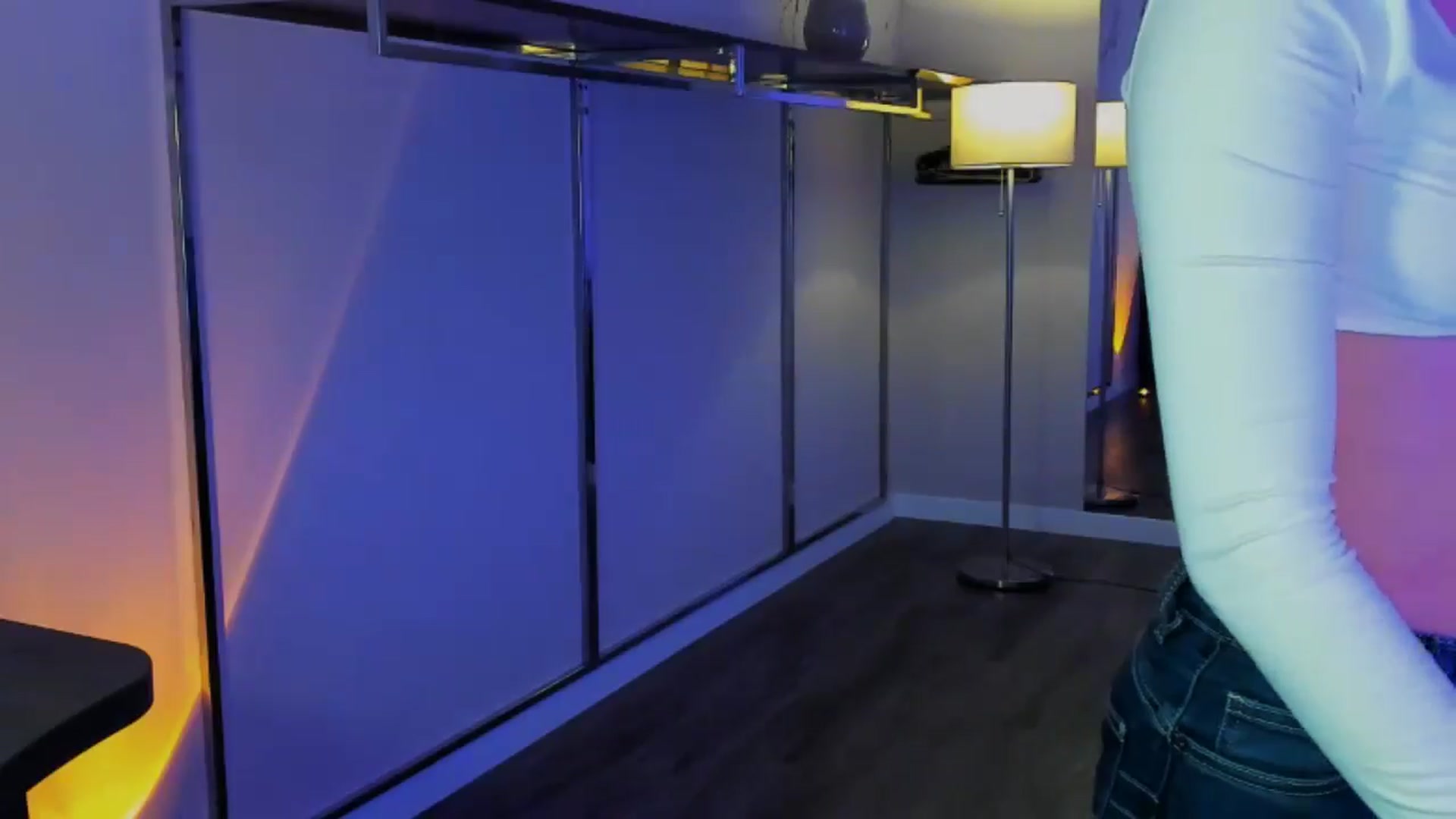 Gallery image thumbnail from LovelyGin's myfreecams stream on, 01/09/2026, 17:26 image 12 of 20
