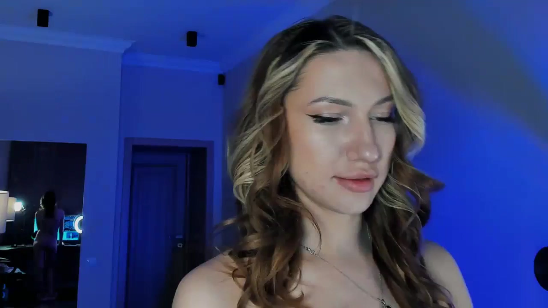 Gallery image thumbnail from LovelyGin's myfreecams stream on, 01/14/2026, 20:55 image 1 of 20