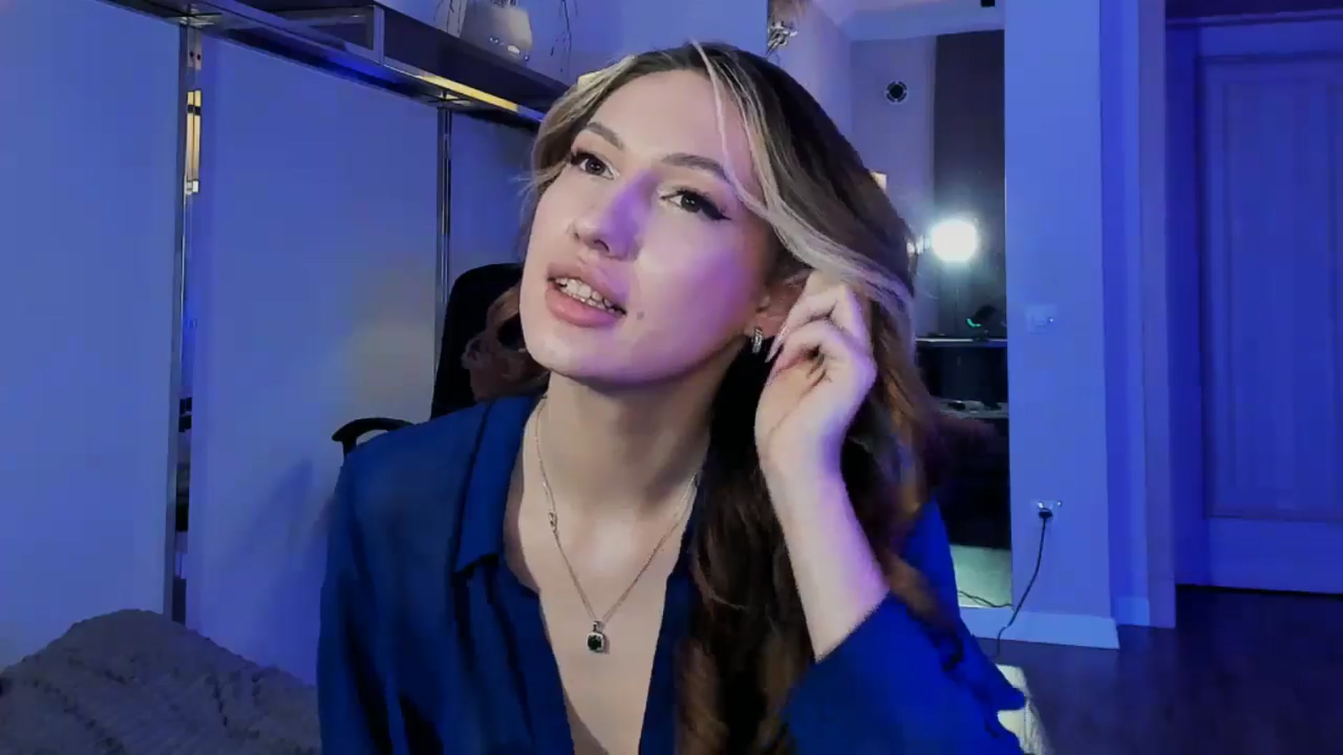 Gallery image thumbnail from LovelyGin's myfreecams stream on, 01/14/2026, 20:55 image 4 of 20