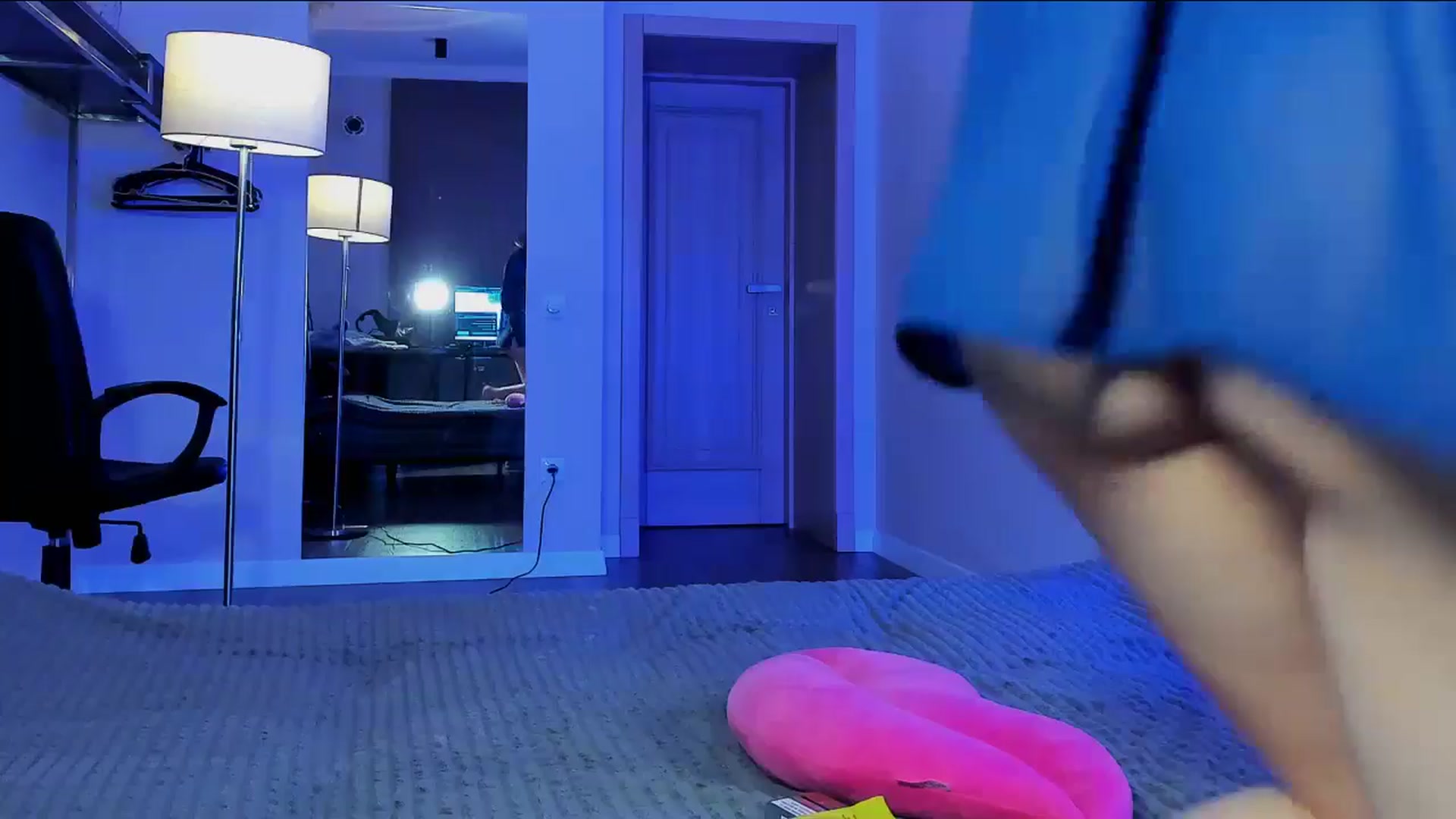 Gallery image thumbnail from LovelyGin's myfreecams stream on, 01/15/2026, 15:05 image 1 of 20