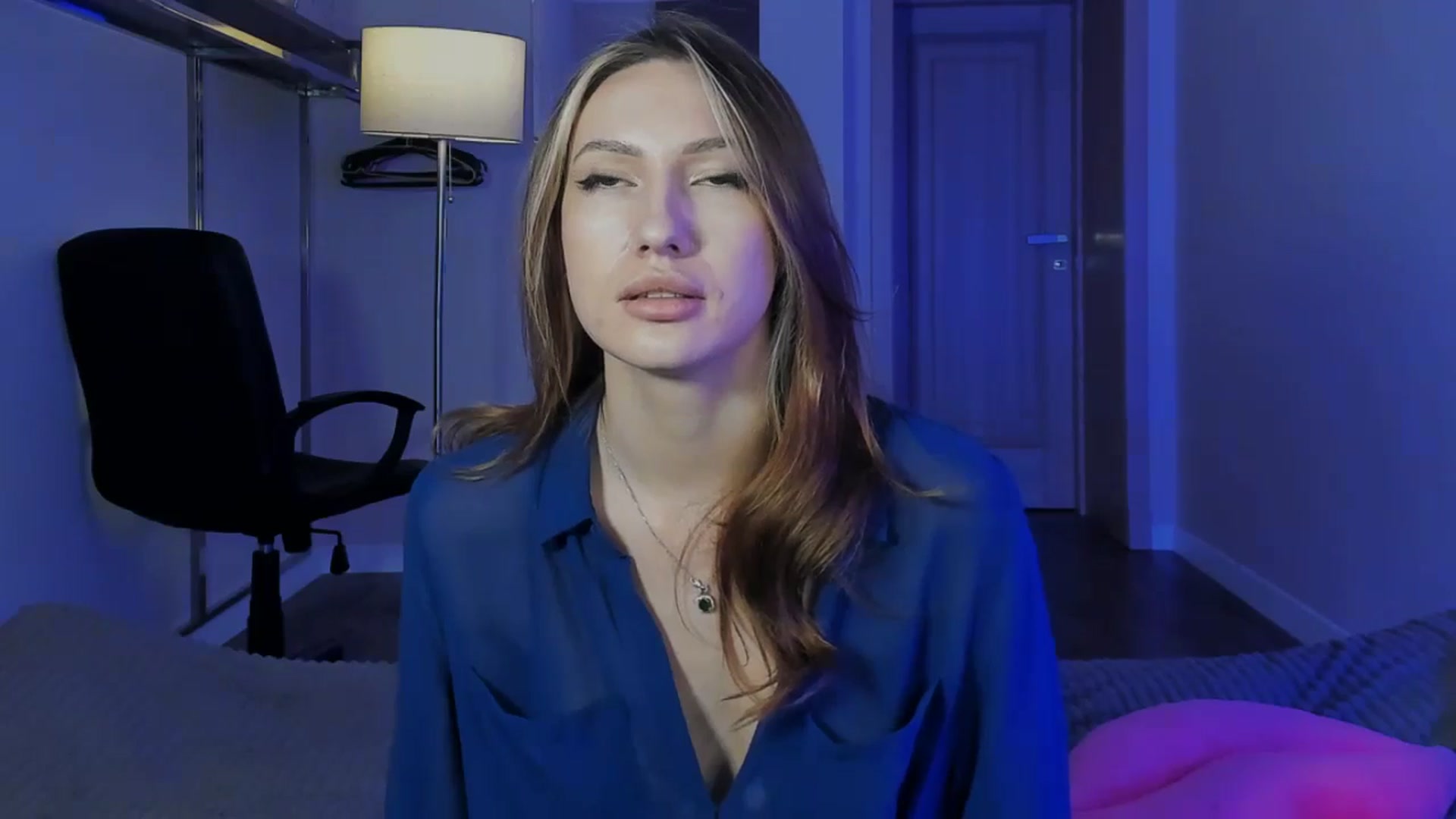 Gallery image thumbnail from LovelyGin's myfreecams stream on, 01/15/2026, 15:48 image 17 of 20