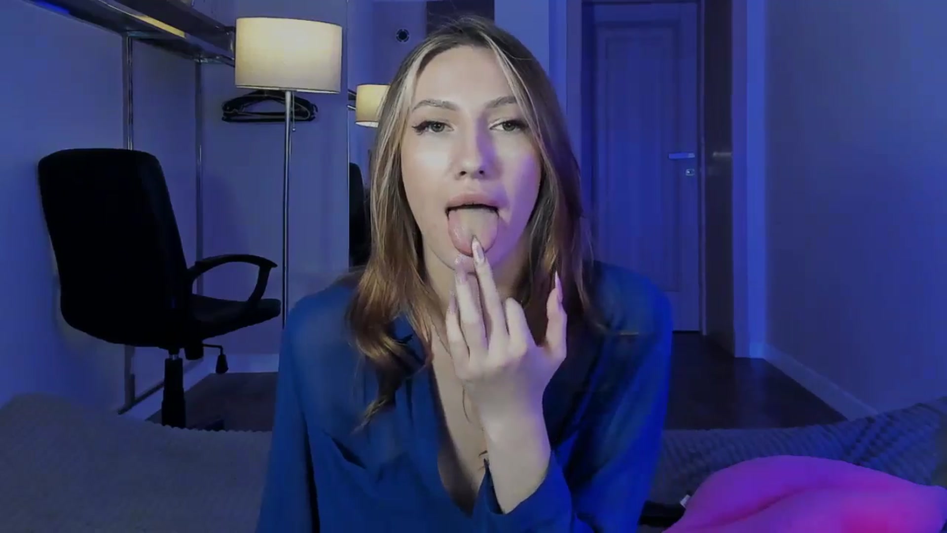 Gallery image thumbnail from LovelyGin's myfreecams stream on, 01/15/2026, 15:48 image 20 of 20