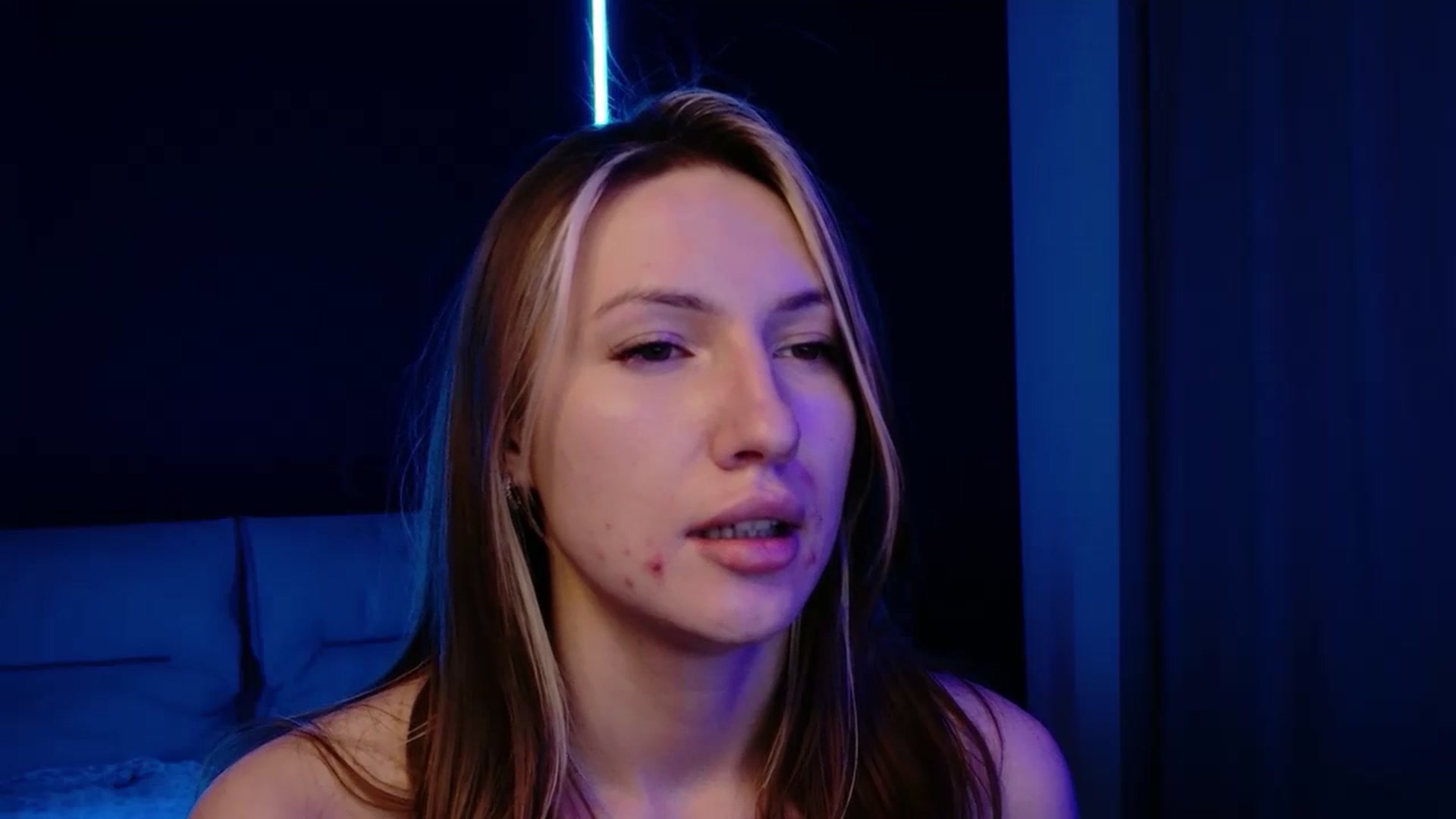 Gallery image thumbnail from LovelyGin's myfreecams stream on, 01/16/2026, 20:48 image 6 of 20