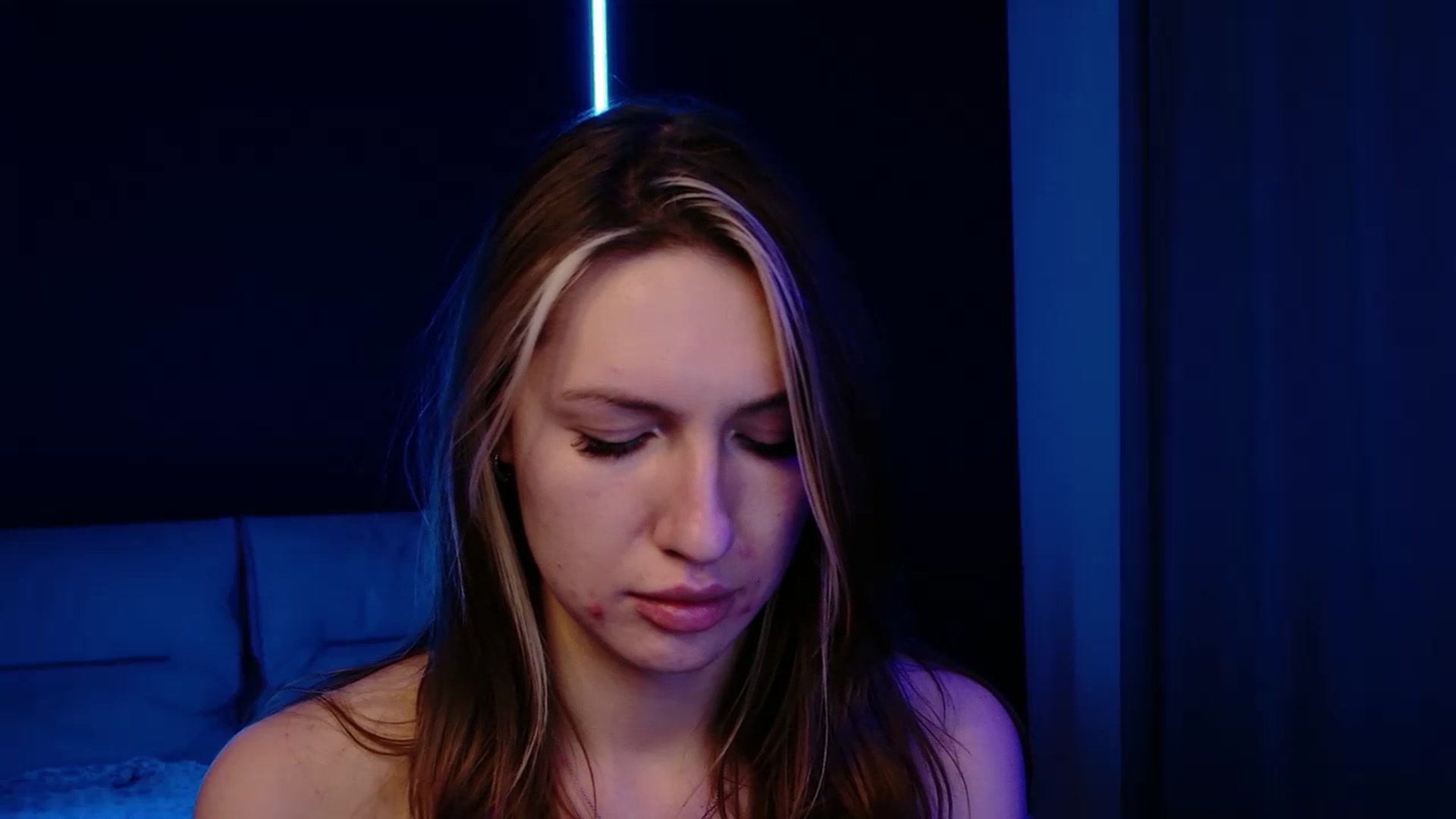 Gallery image thumbnail from LovelyGin's myfreecams stream on, 01/16/2026, 20:48 image 5 of 20