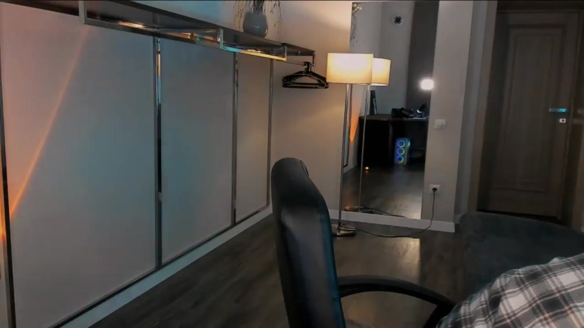 Gallery image thumbnail from LovelyGin's myfreecams stream on, 01/20/2026, 15:01 image 7 of 20