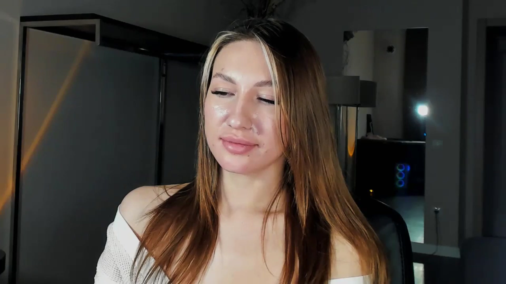 Gallery image thumbnail from LovelyGin's myfreecams stream on, 01/22/2026, 16:45 image 20 of 20