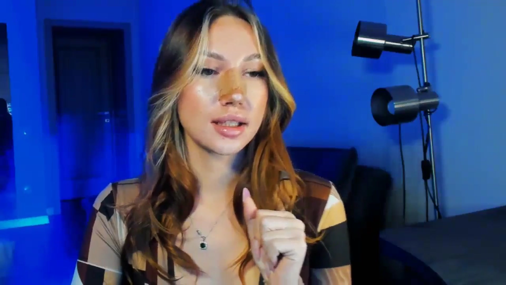 Gallery image thumbnail from LovelyGin's myfreecams stream on, 02/10/2026, 14:56 image 5 of 20