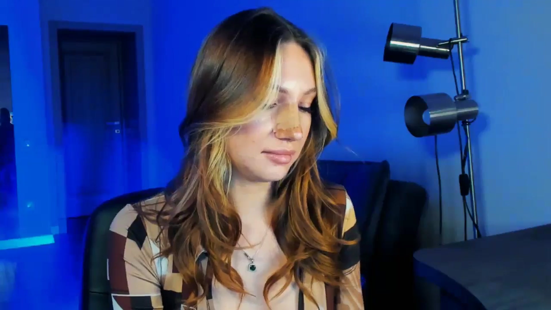 Gallery image thumbnail from LovelyGin's myfreecams stream on, 02/10/2026, 14:56 image 9 of 20